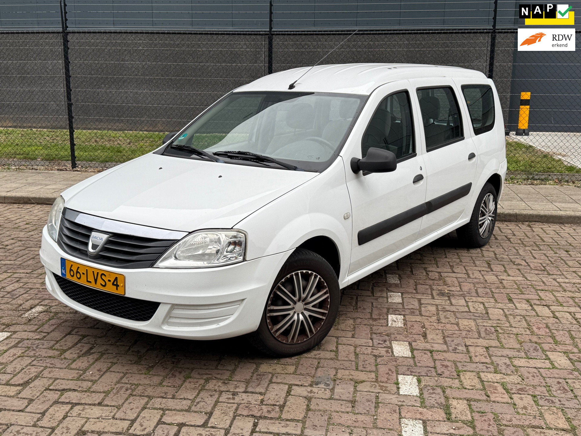 Dacia Logan 1.4 |Ambiance| |Airco| 2010 - voorkant