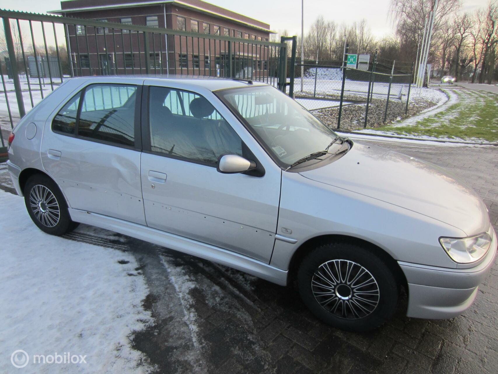 Foto van Peugeot 306