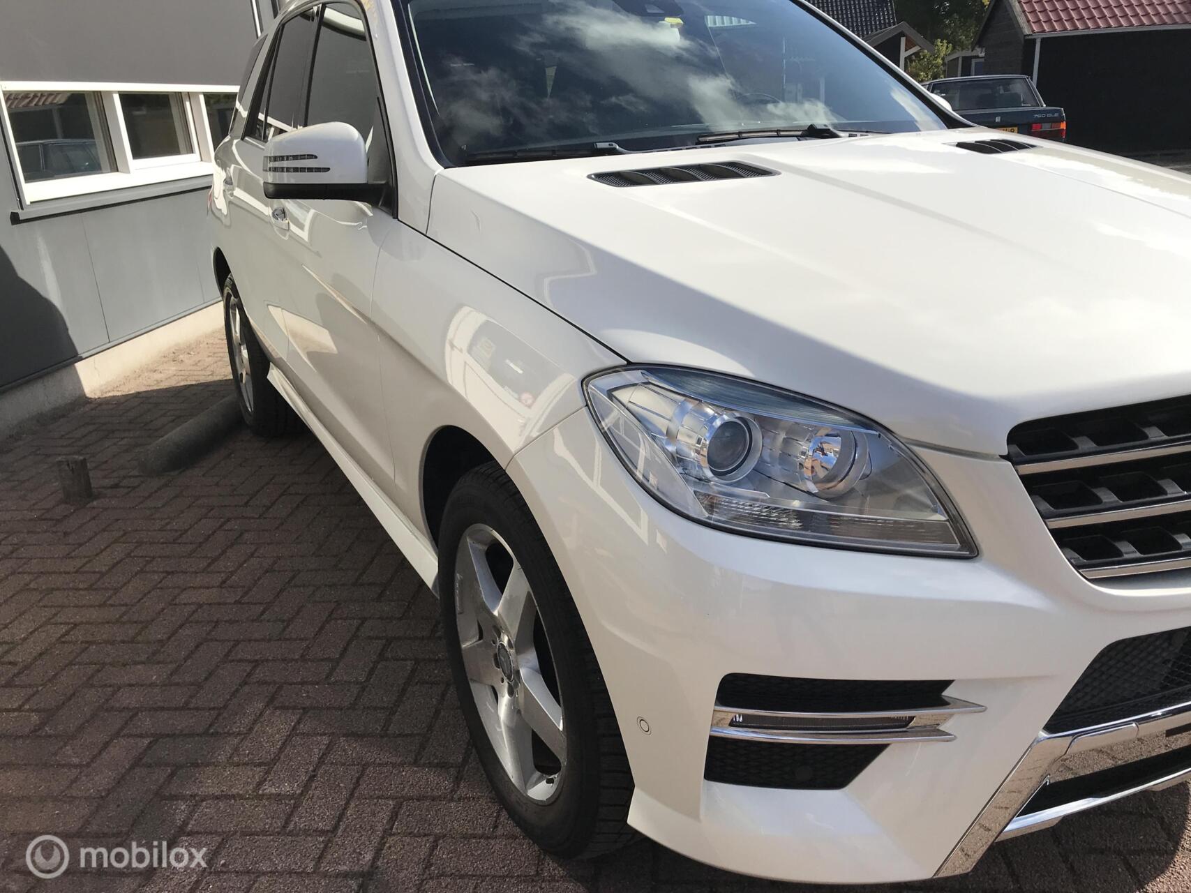 Foto van Mercedes-Benz M-klasse
