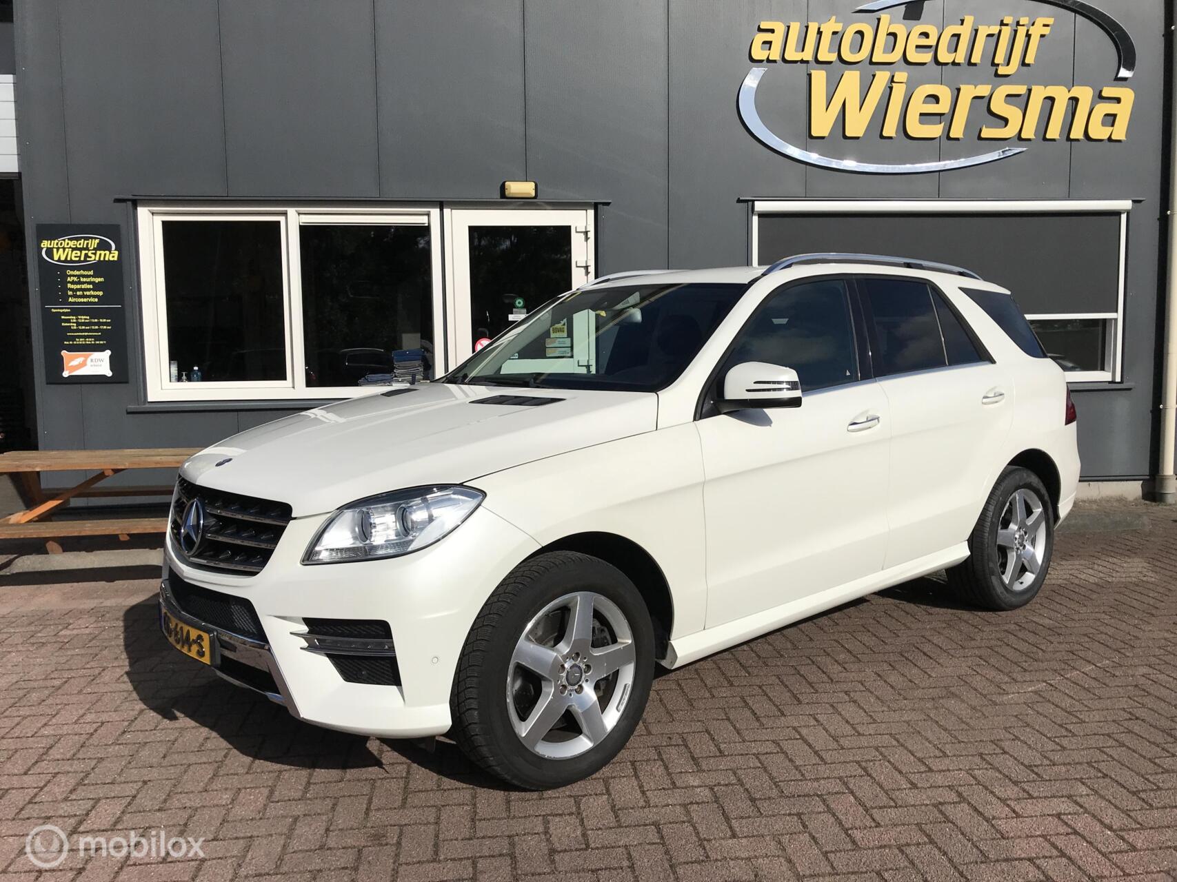 Mercedes-Benz M-klasse 400 Camera, Trekhaak, keyless, softclose 2015 - voorkant