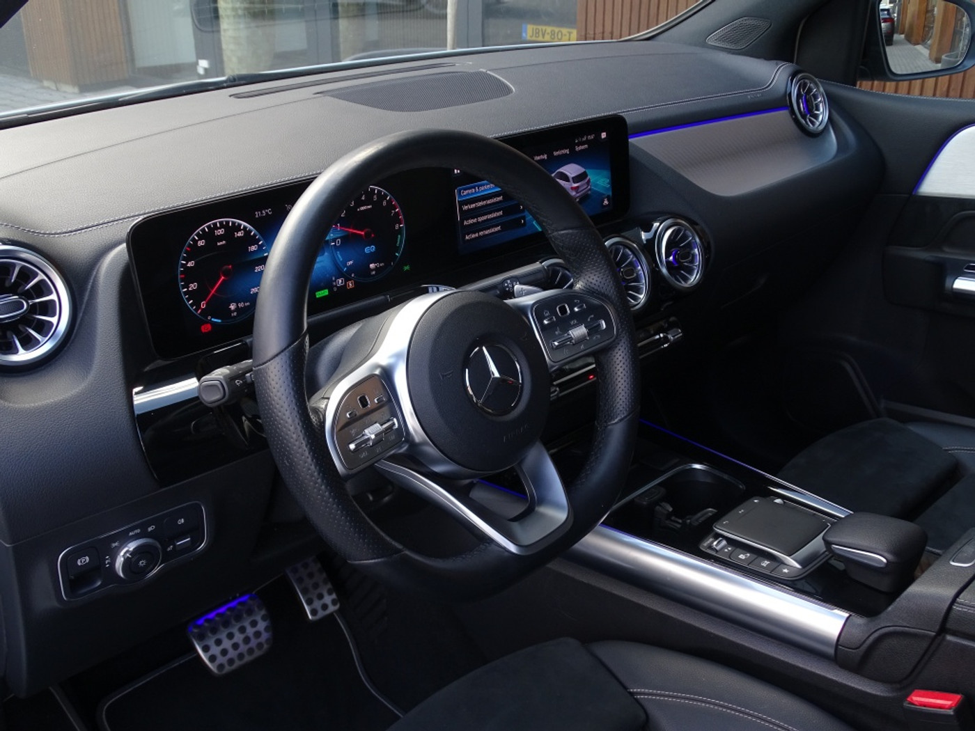 Foto van Mercedes-Benz B 250 E