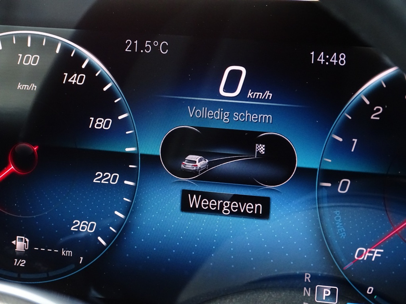 Foto van Mercedes-Benz B 250 E