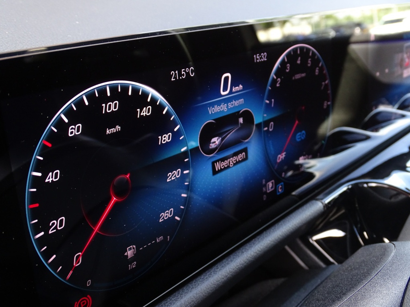 Foto van Mercedes-Benz B 250 E
