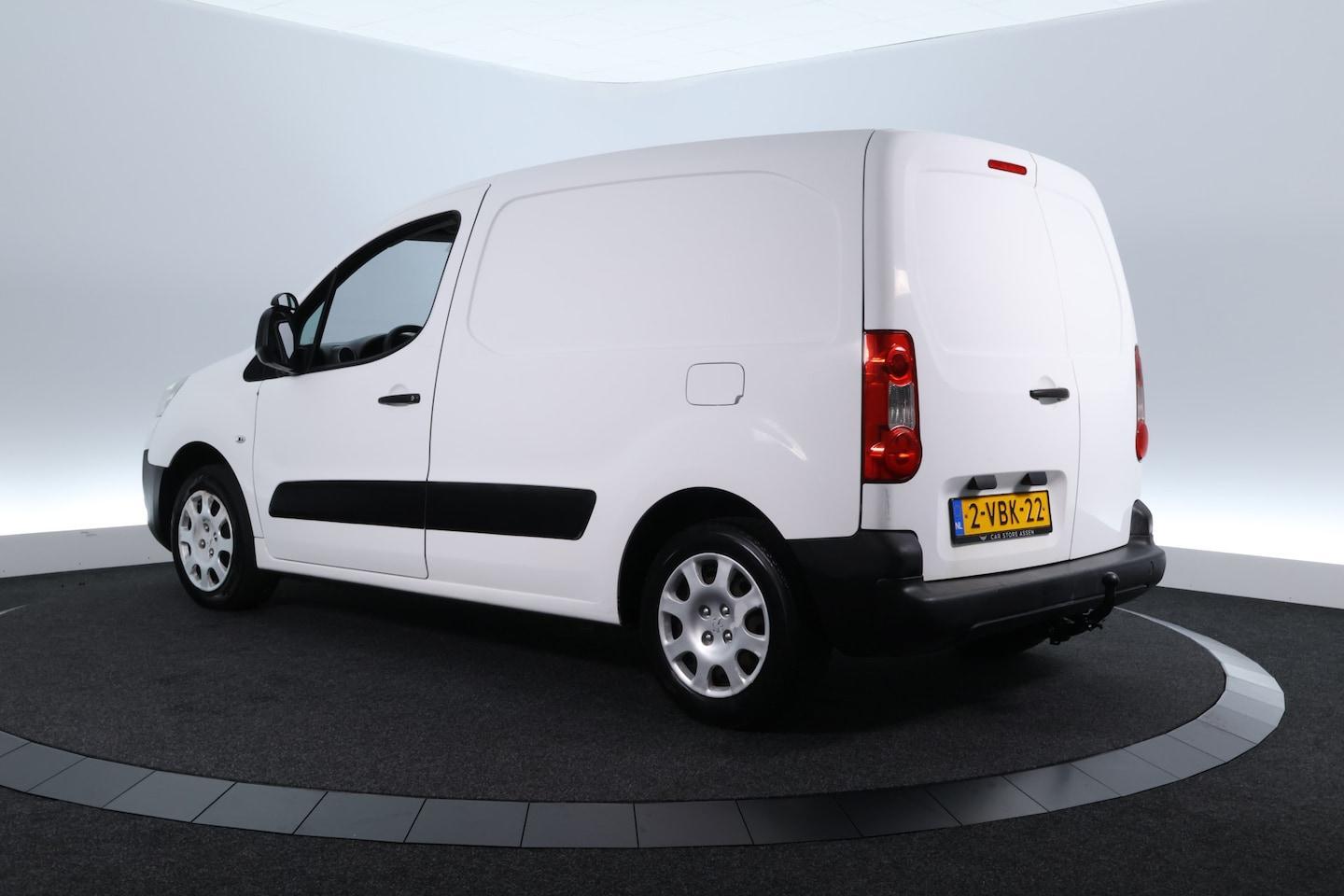 Foto van Peugeot Partner 120 L1 1.6hdif 66kw - 2pl
