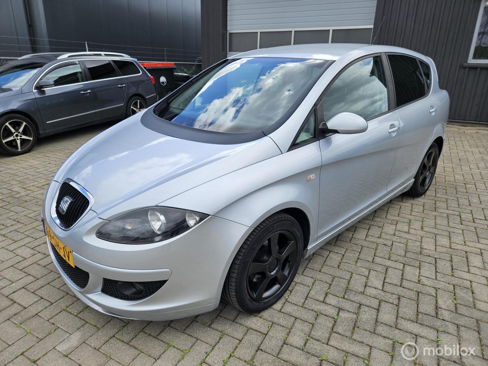 Seat Toledo 1.6 Stylance AIRCO/CRUISE NIEUW APK VASTEPRIJS 2006 - voorkant