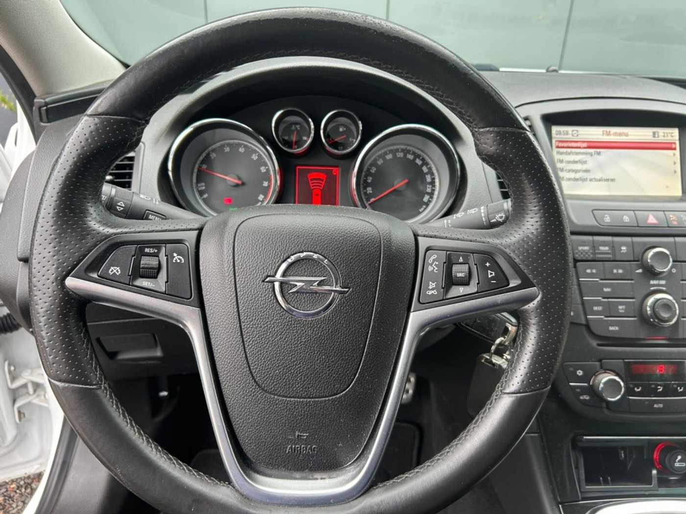 Foto van Opel Insignia Sports Tourer SW