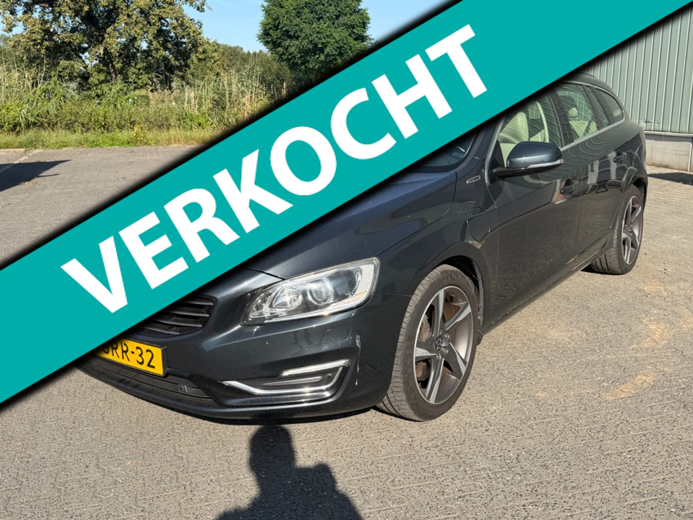 Volvo V60 Plug In Hybrid 2.4 D6 AWD Plug-In Hybrid Summum/Leder/Trekhaak/Open dak 2013 - voorkant