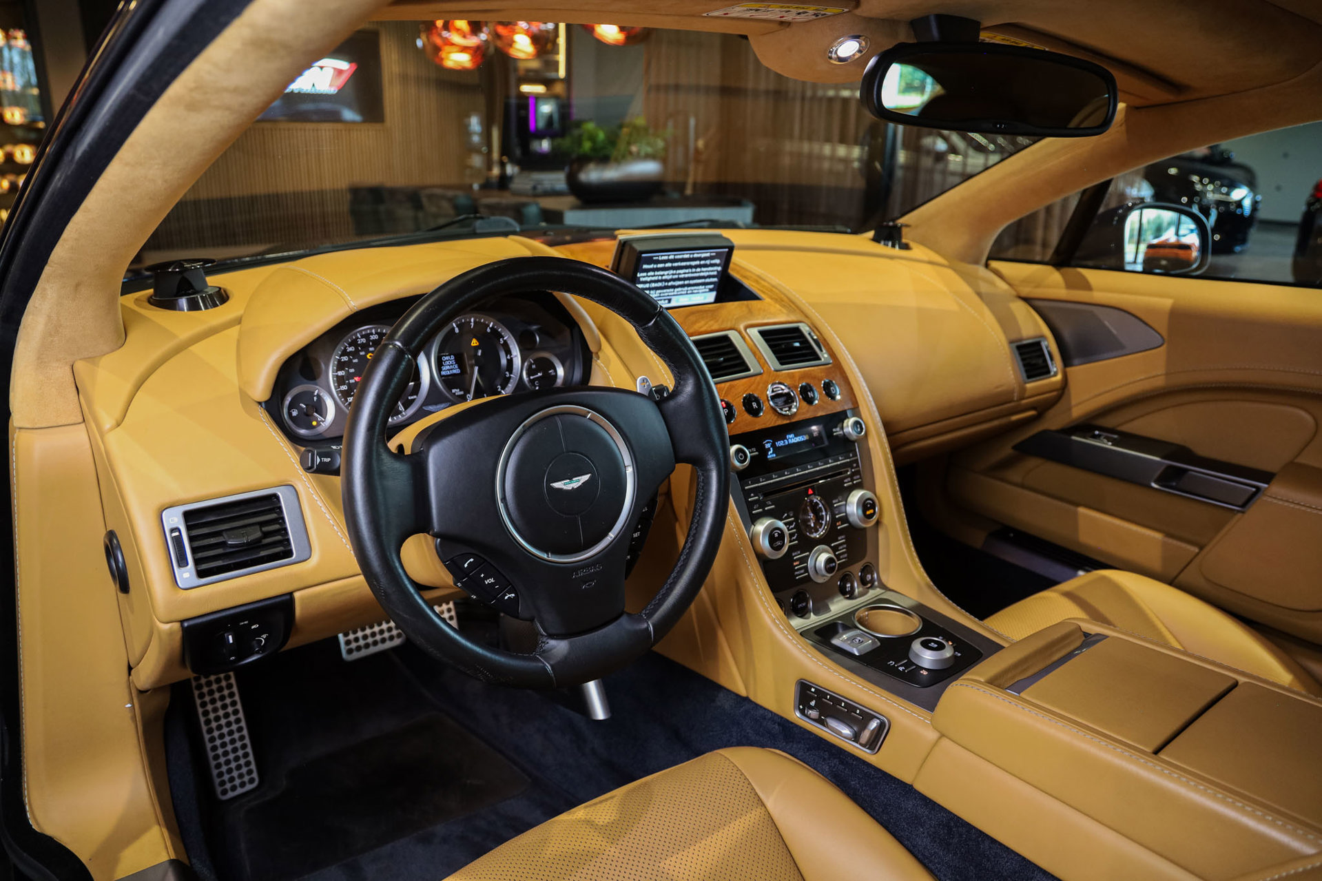 Foto van Aston Martin Rapide