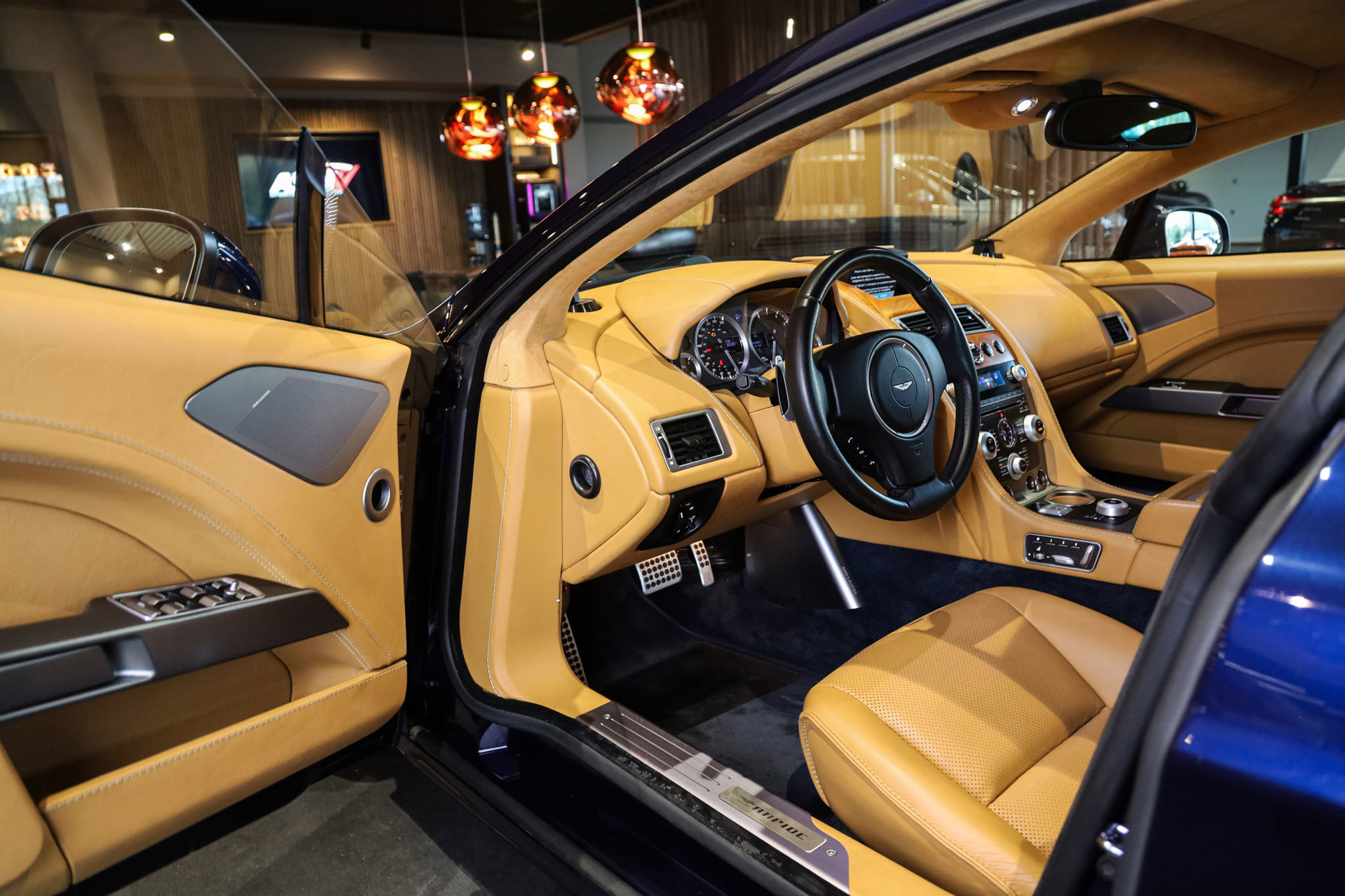 Foto van Aston Martin Rapide