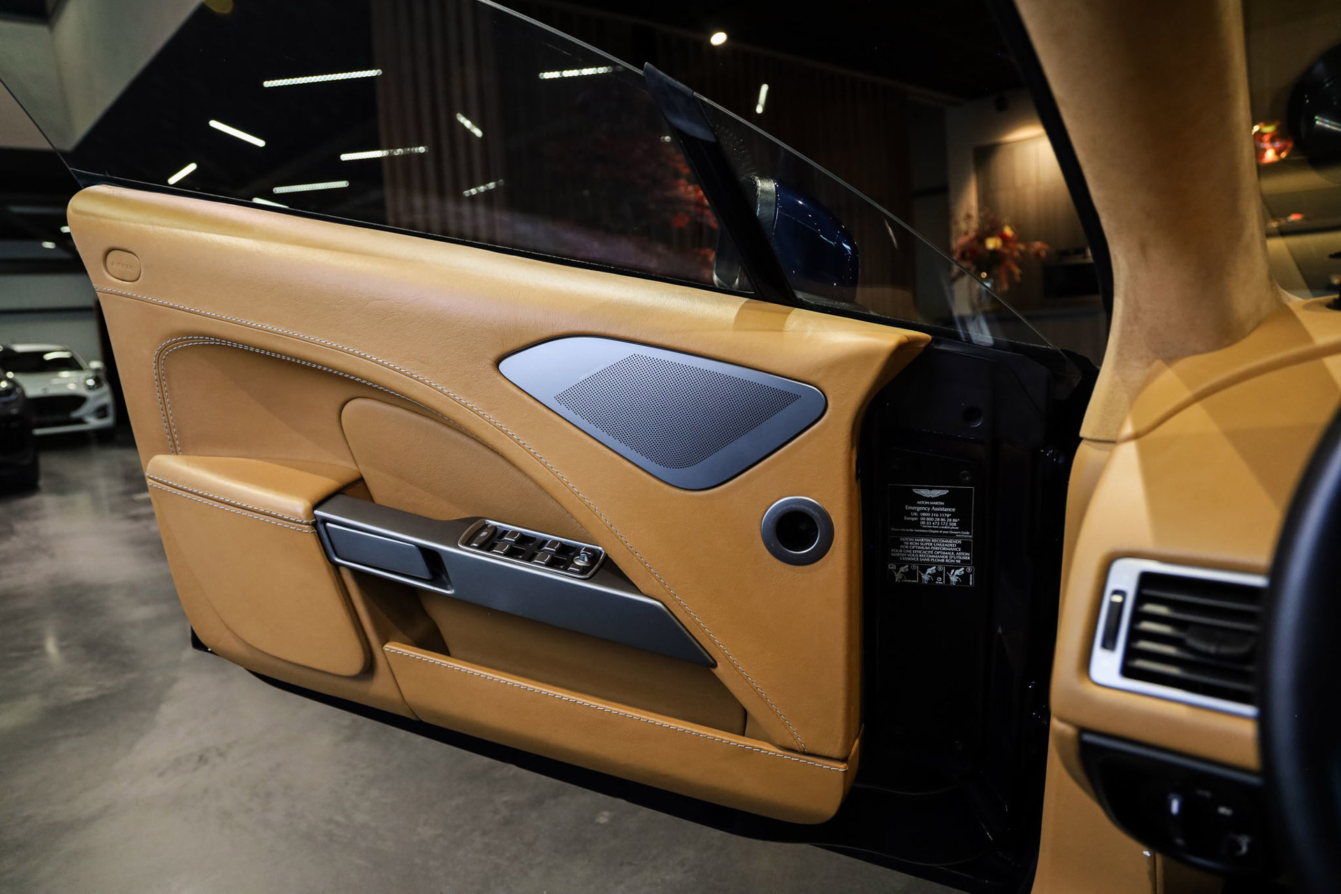 Foto van Aston Martin Rapide