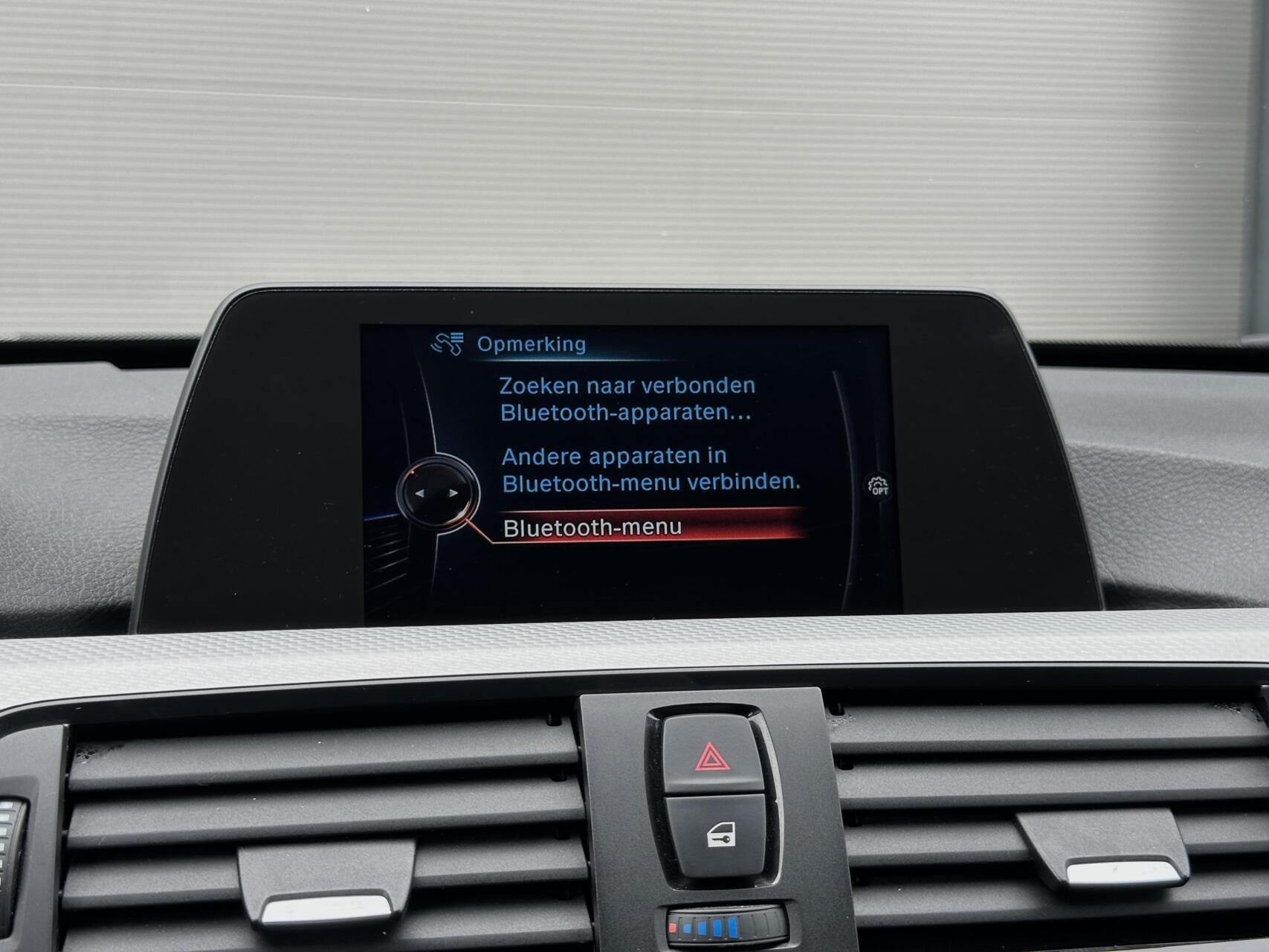 Foto van BMW 320i