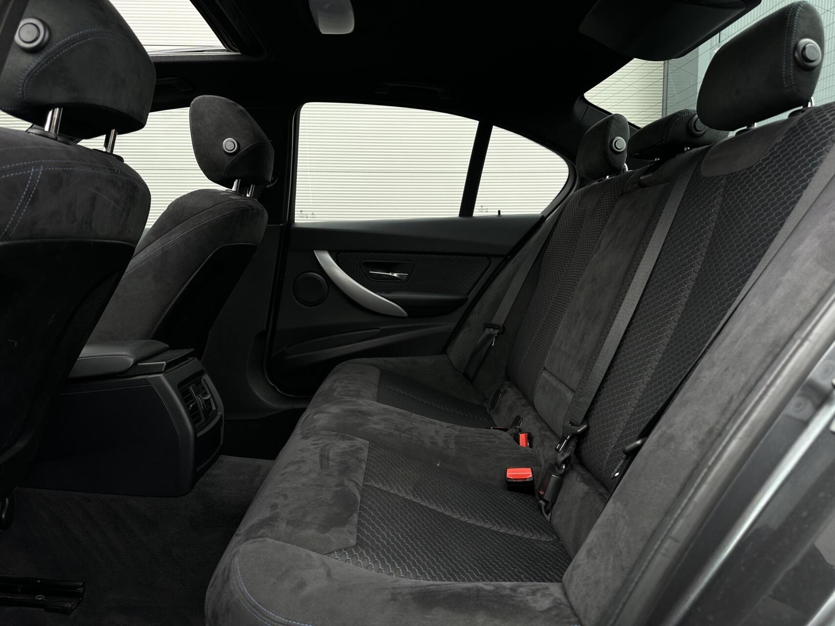 Foto van BMW 320i