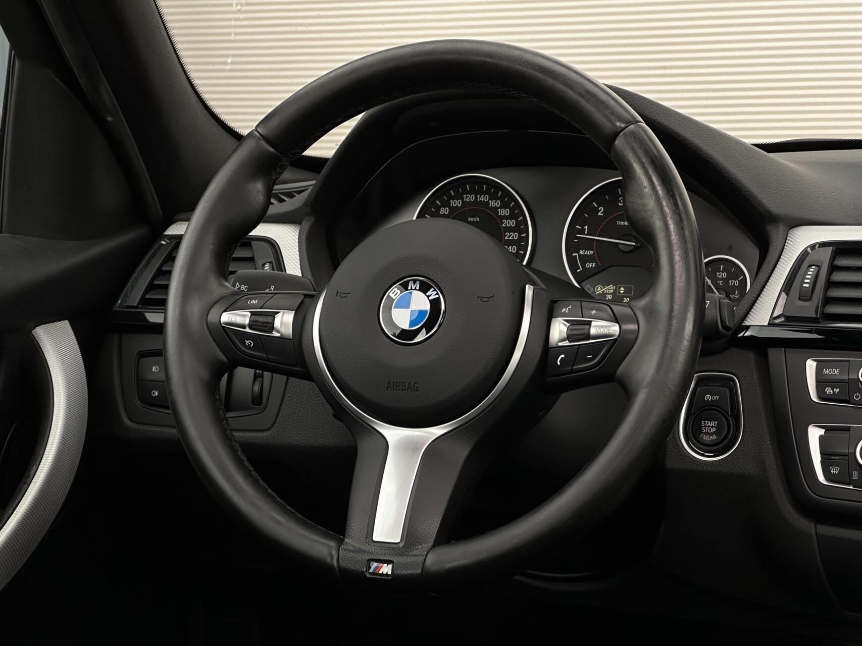 Foto van BMW 320i