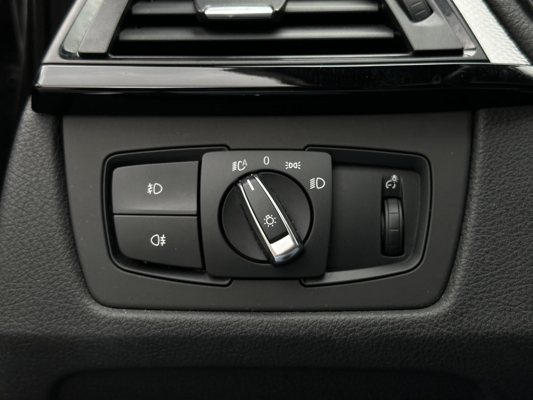 Foto van BMW 320i