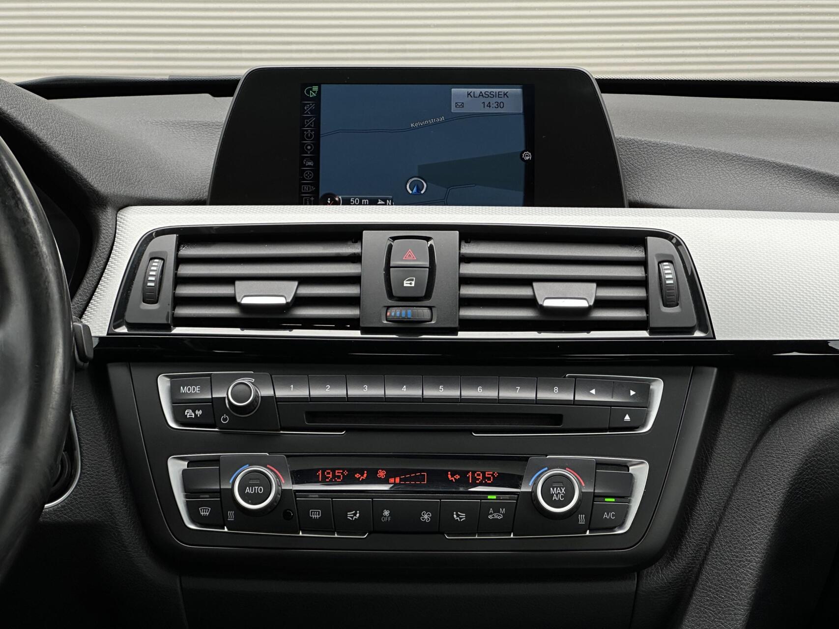 Foto van BMW 320i