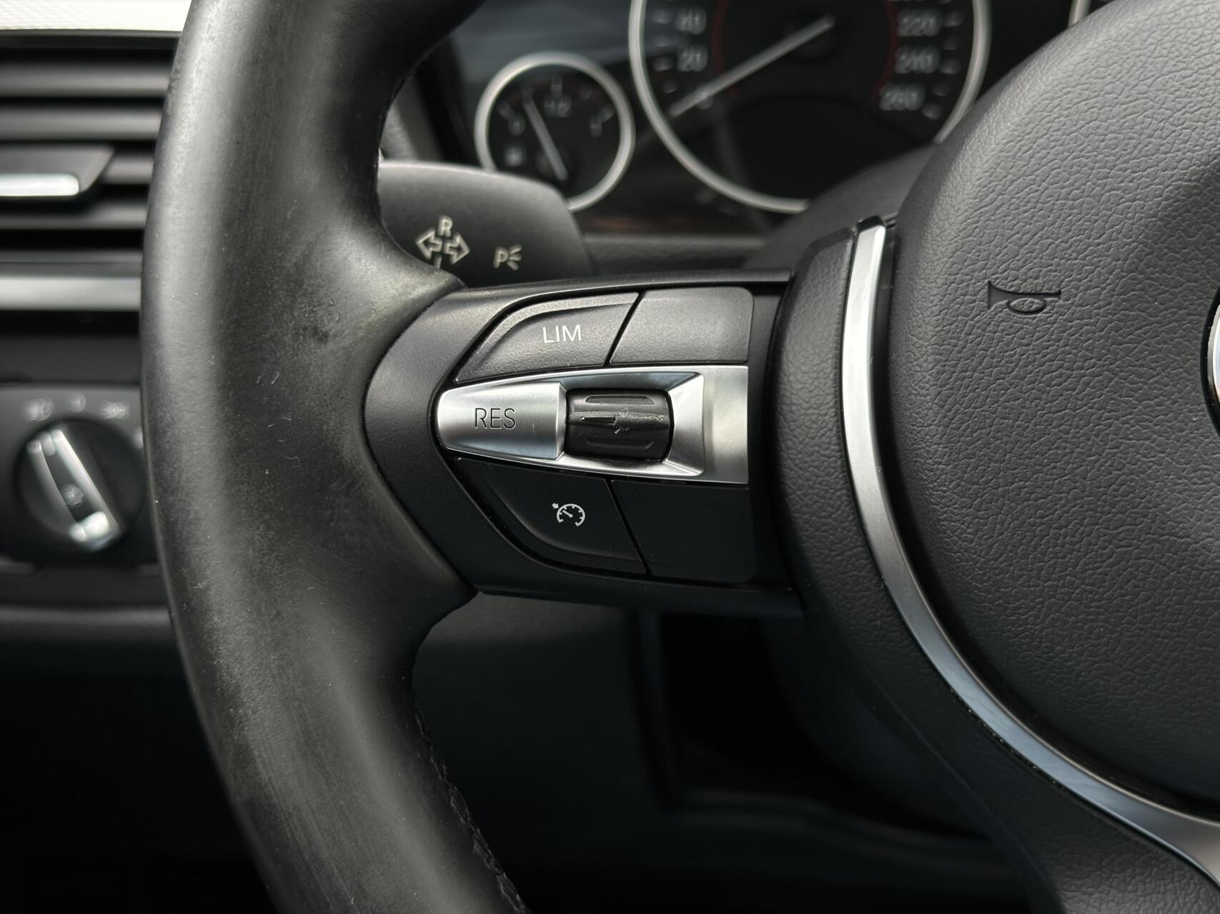 Foto van BMW 320i