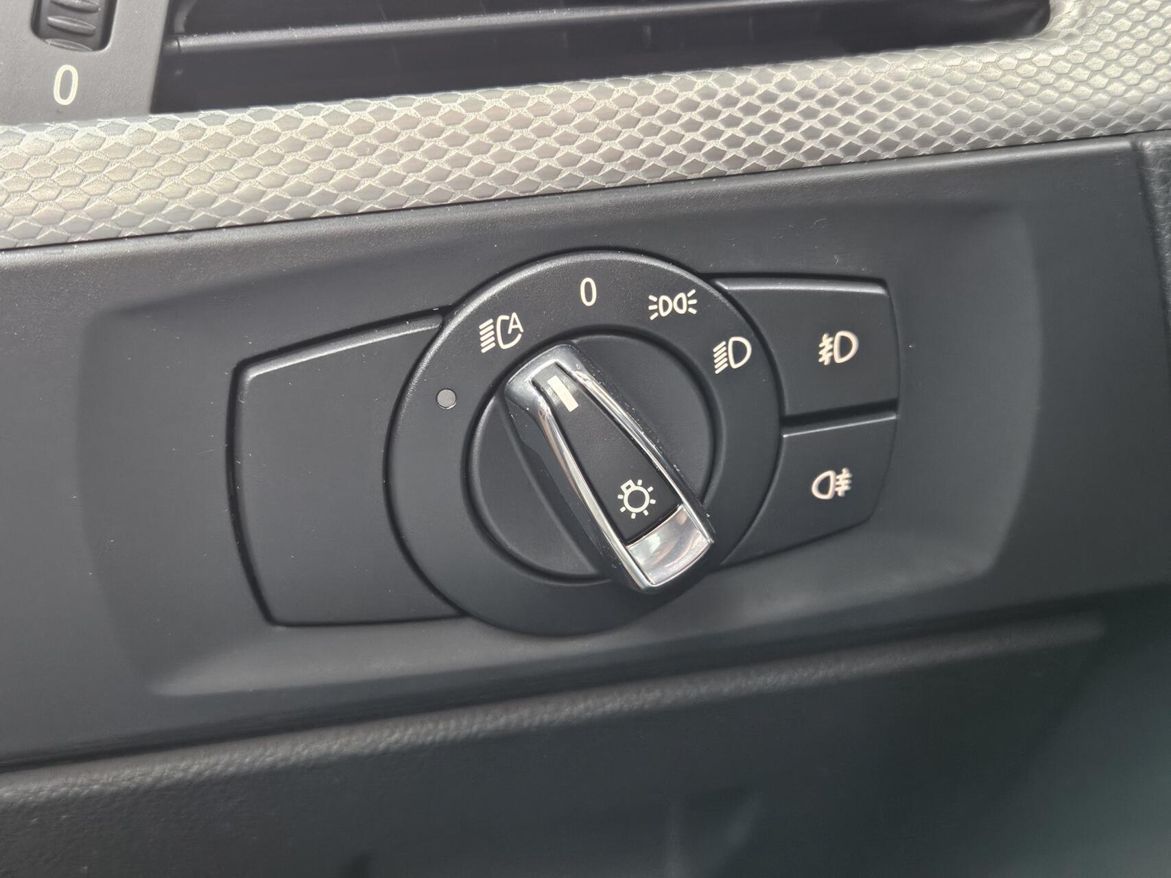 Foto van BMW 320i