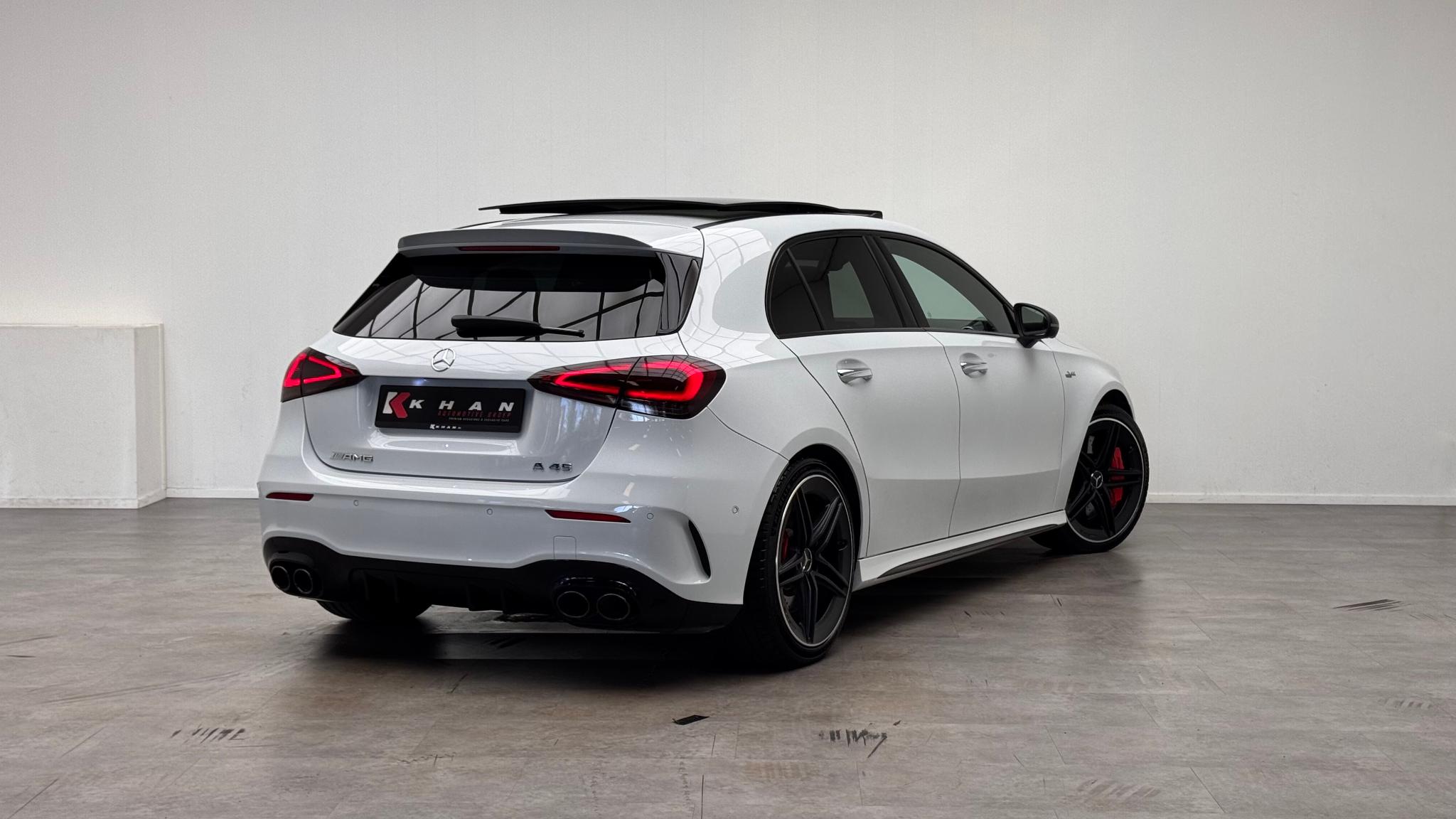 Foto van Mercedes-Benz AMG A 45