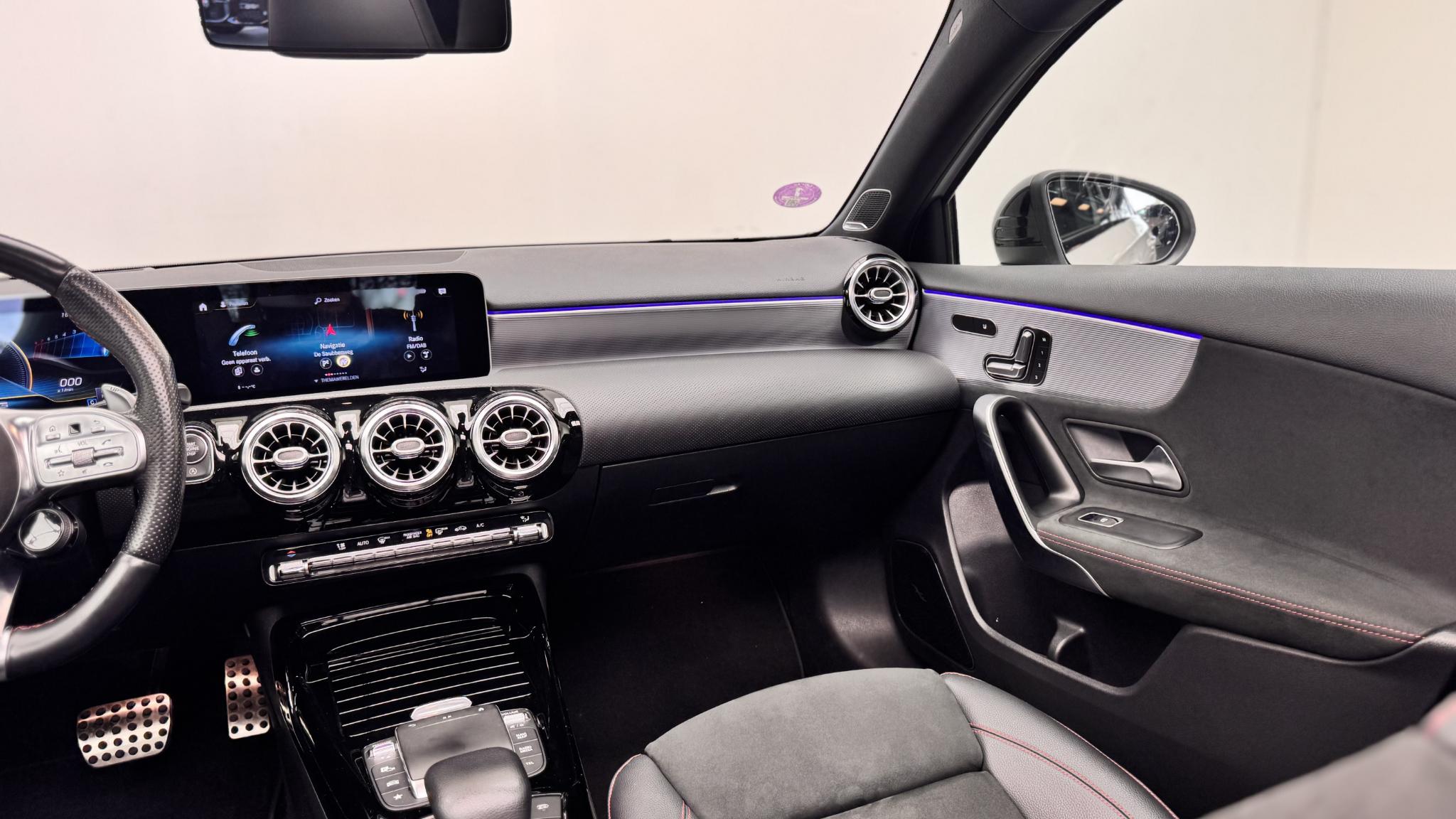 Foto van Mercedes-Benz AMG A 45