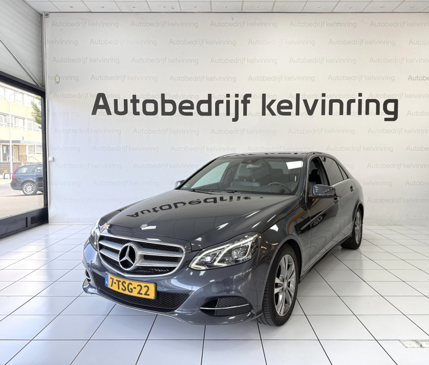 Foto van Mercedes-Benz E 200