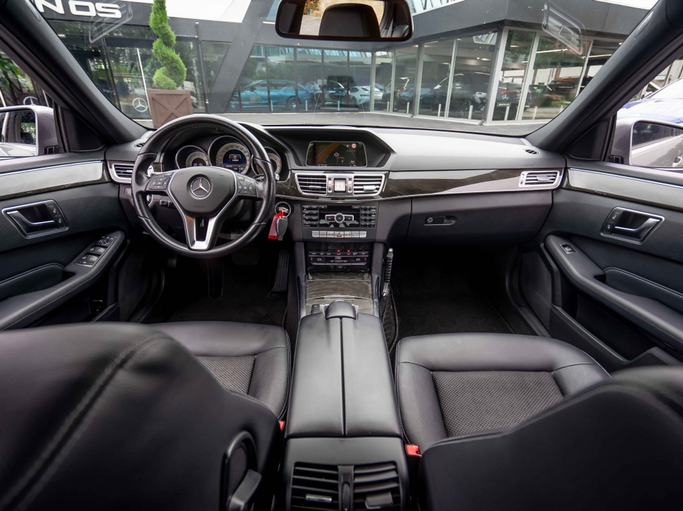 Foto van Mercedes-Benz E 220 CDI
