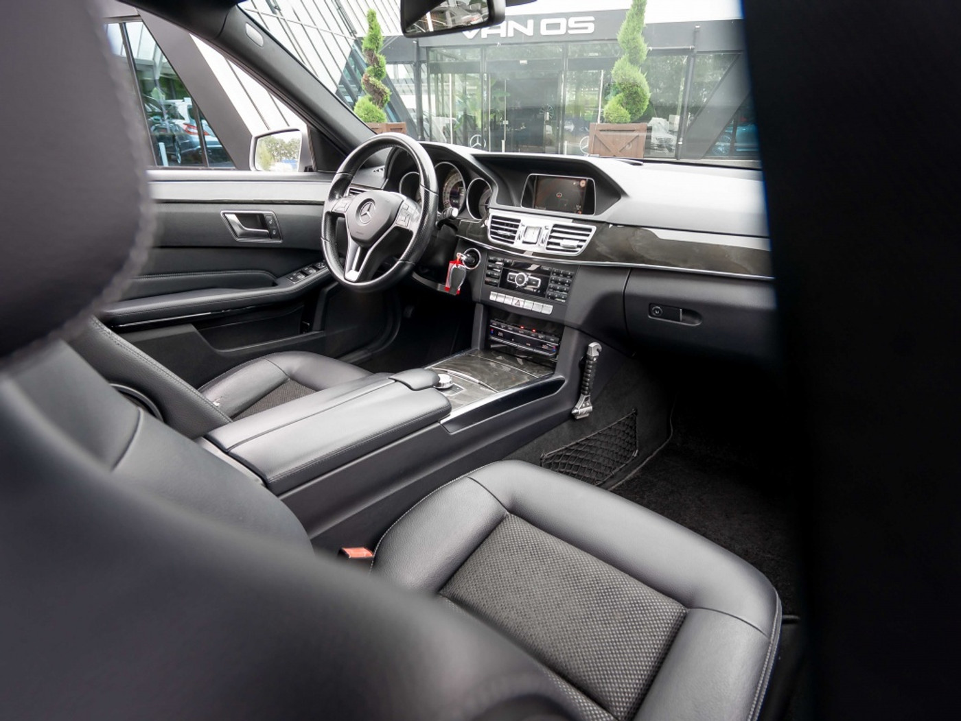 Foto van Mercedes-Benz E 220 CDI