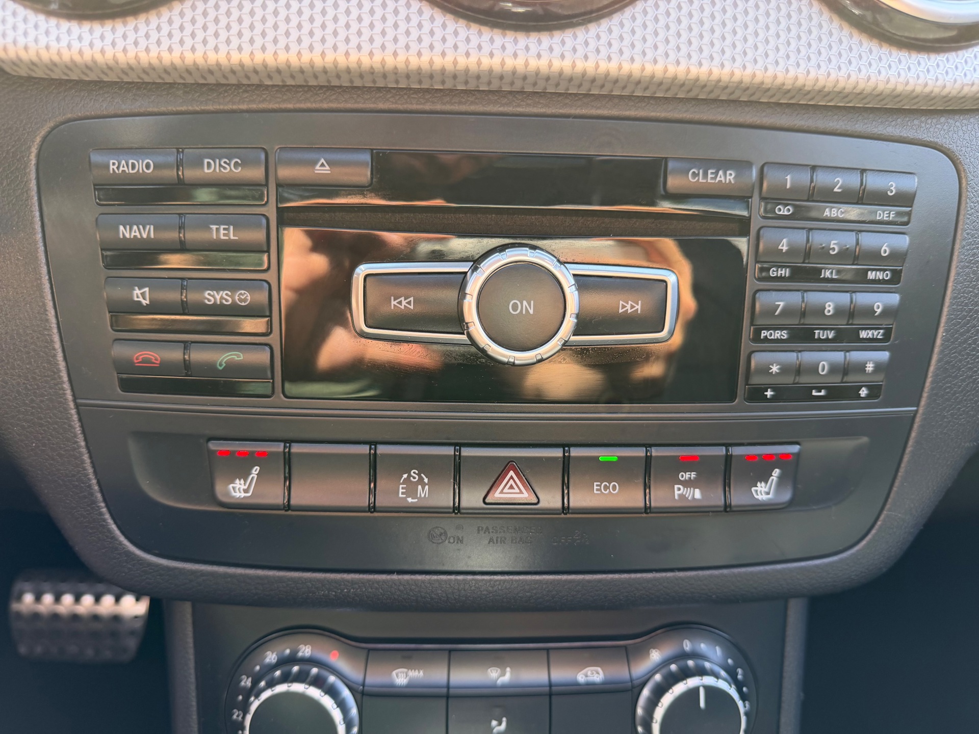 Foto van Mercedes-Benz B 180