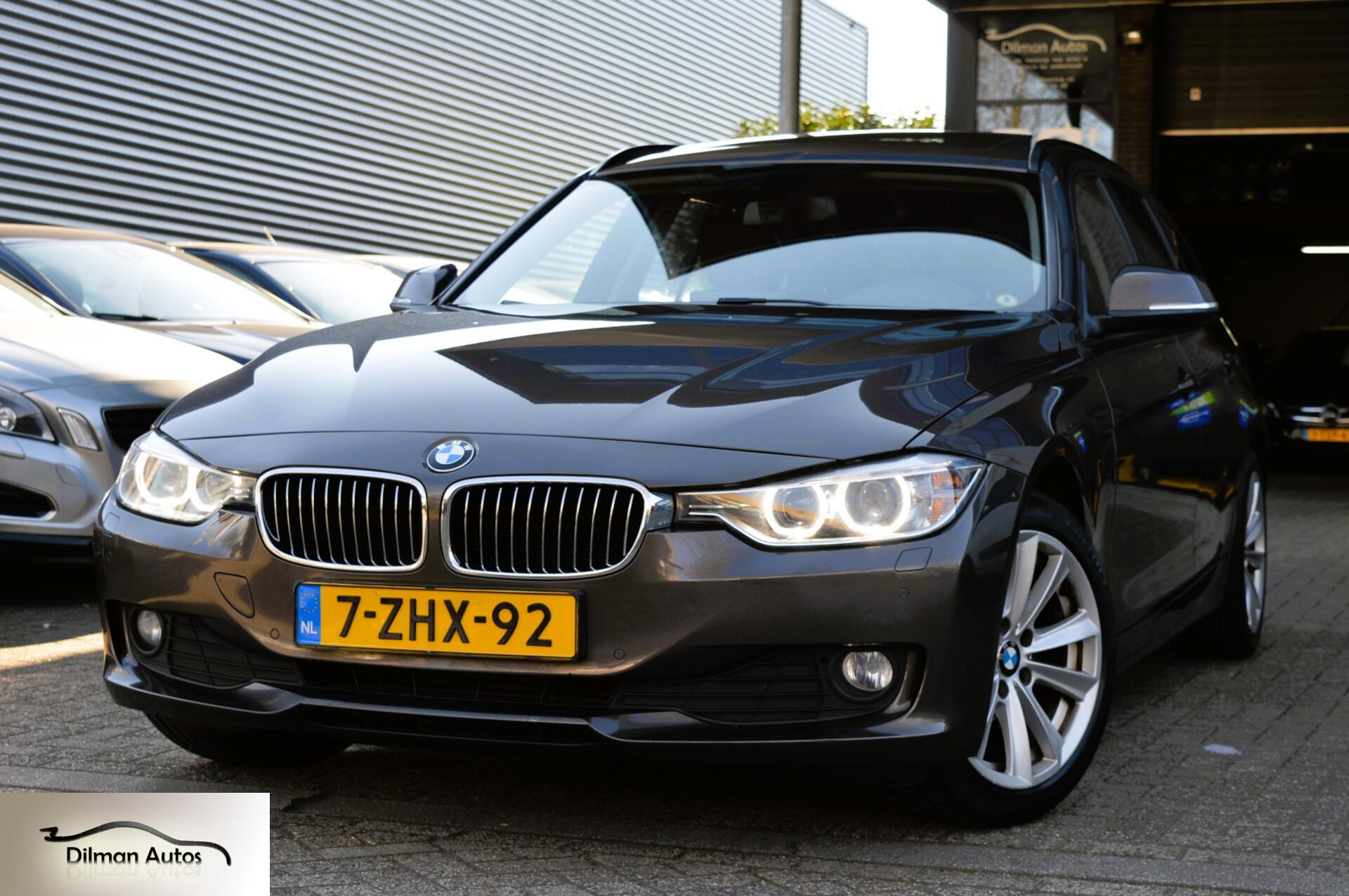 BMW 3-serie Touring 316i High Executive/Leder/Pano/Navi/Pdc! 2013 - voorkant