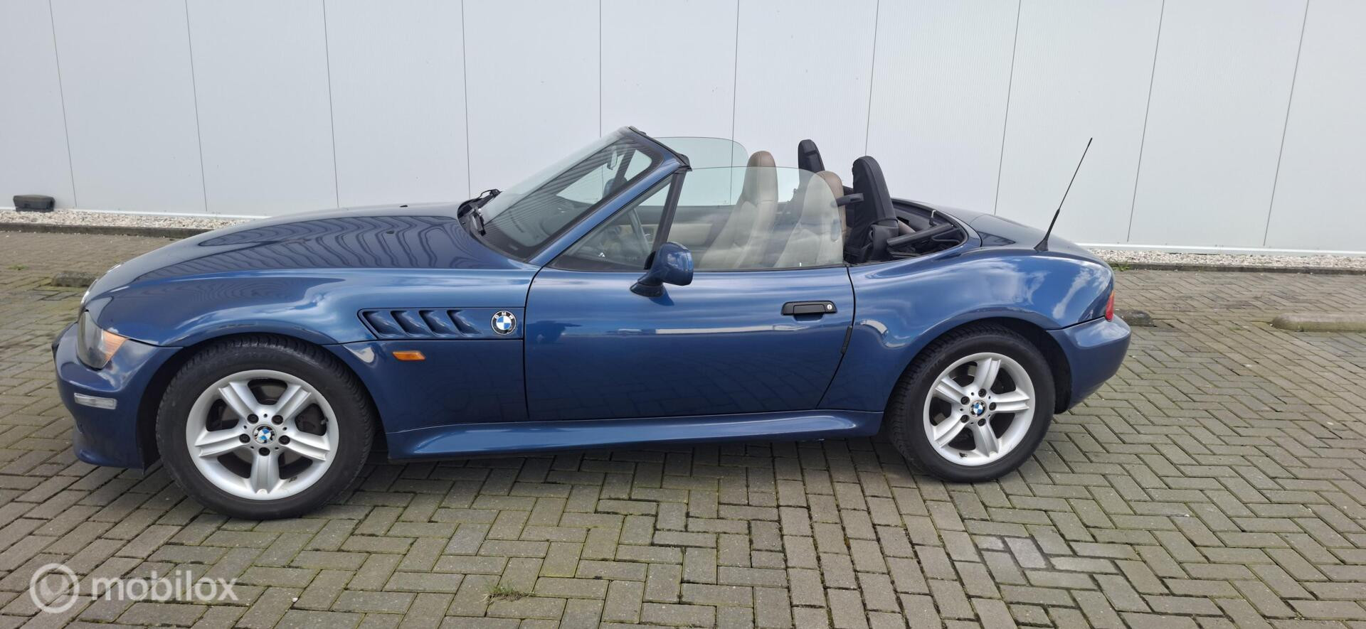 BMW Z Reihe 2.0  6cilinder wide-body 1999 - voorkant