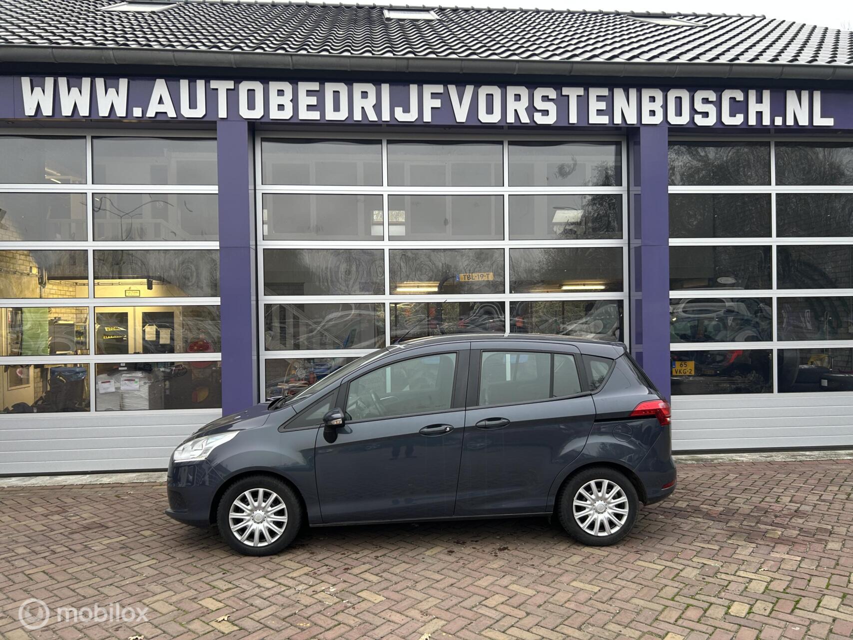 Foto van Ford B-max