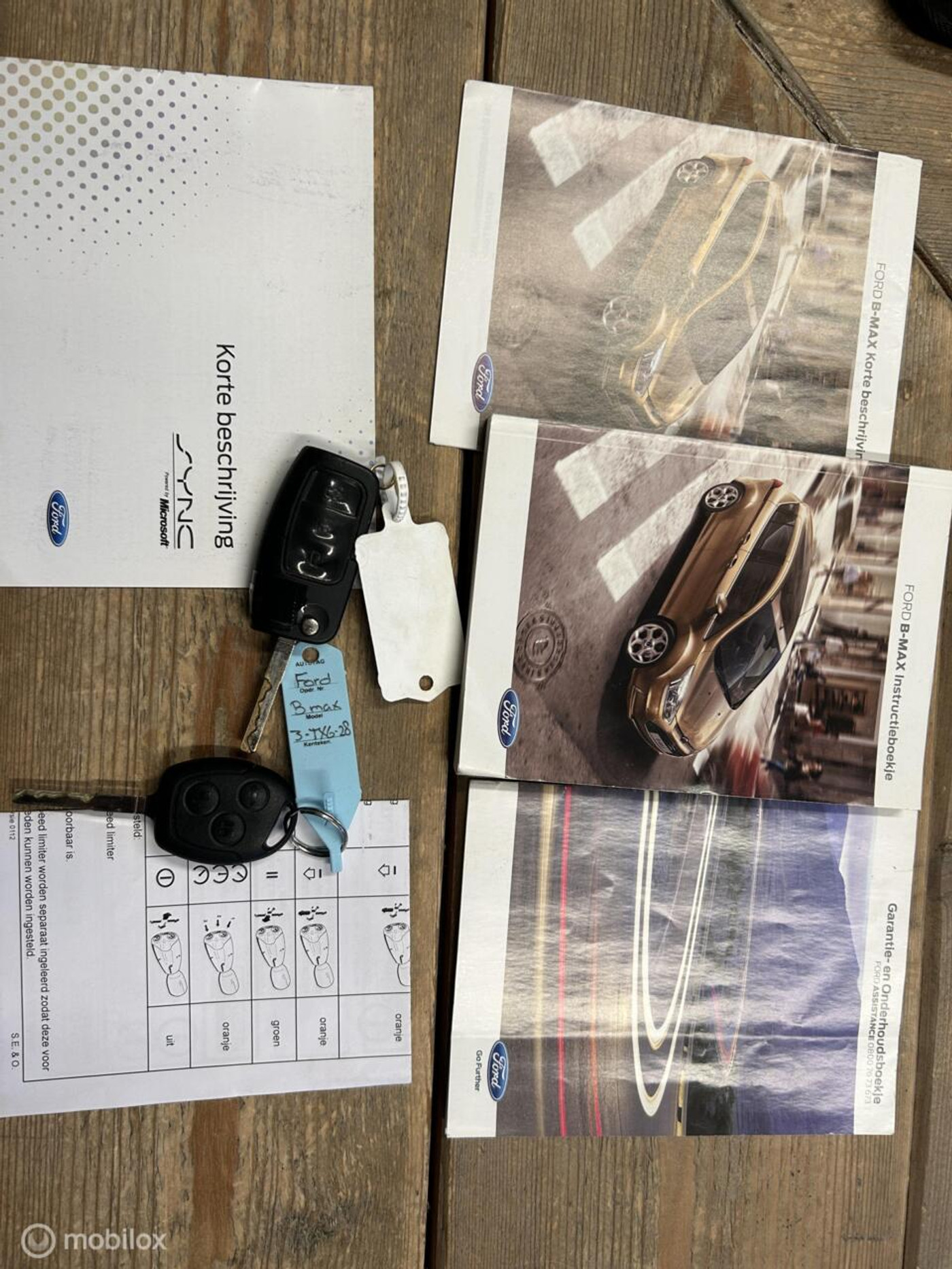 Foto van Ford B-max