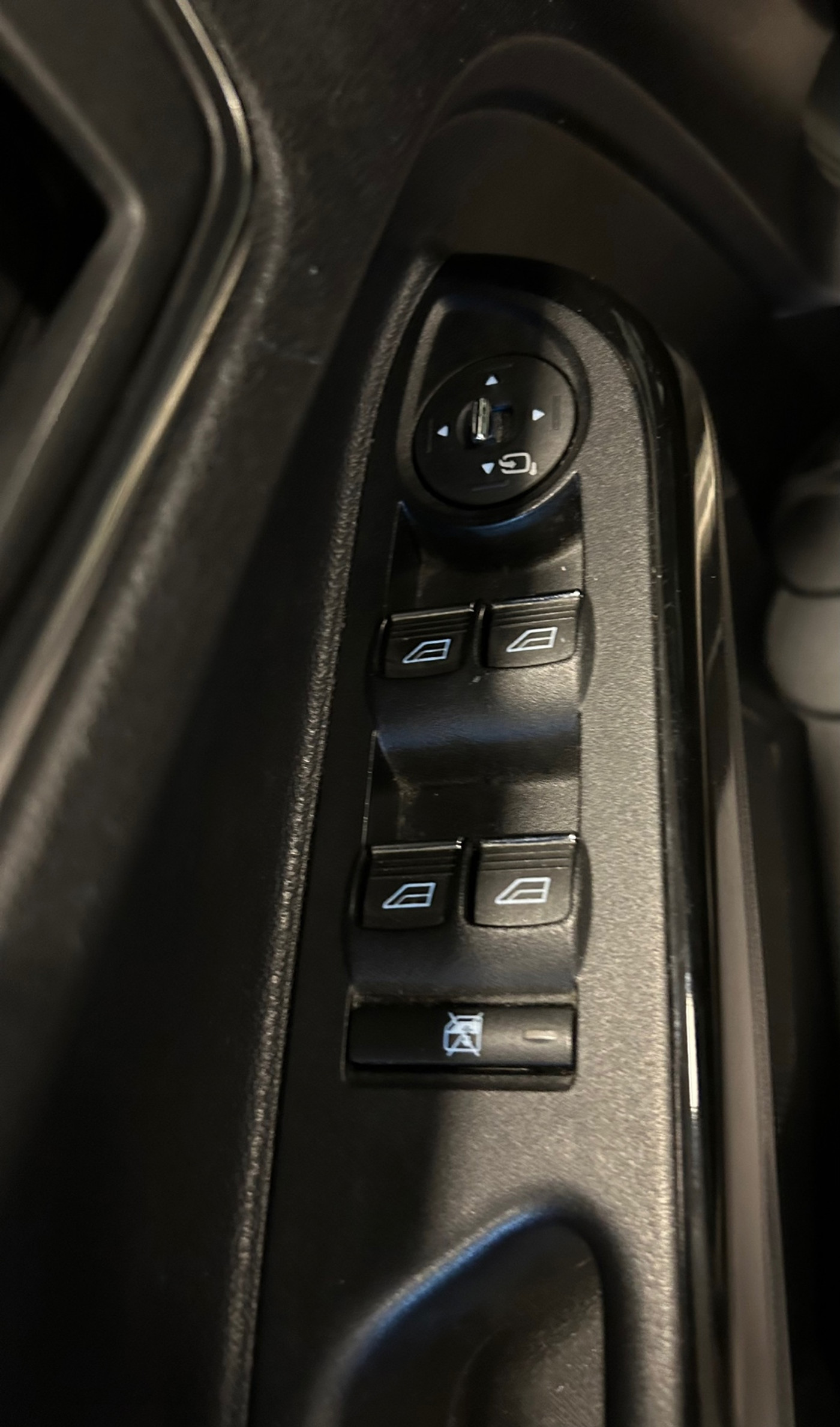 Foto van Ford B-max