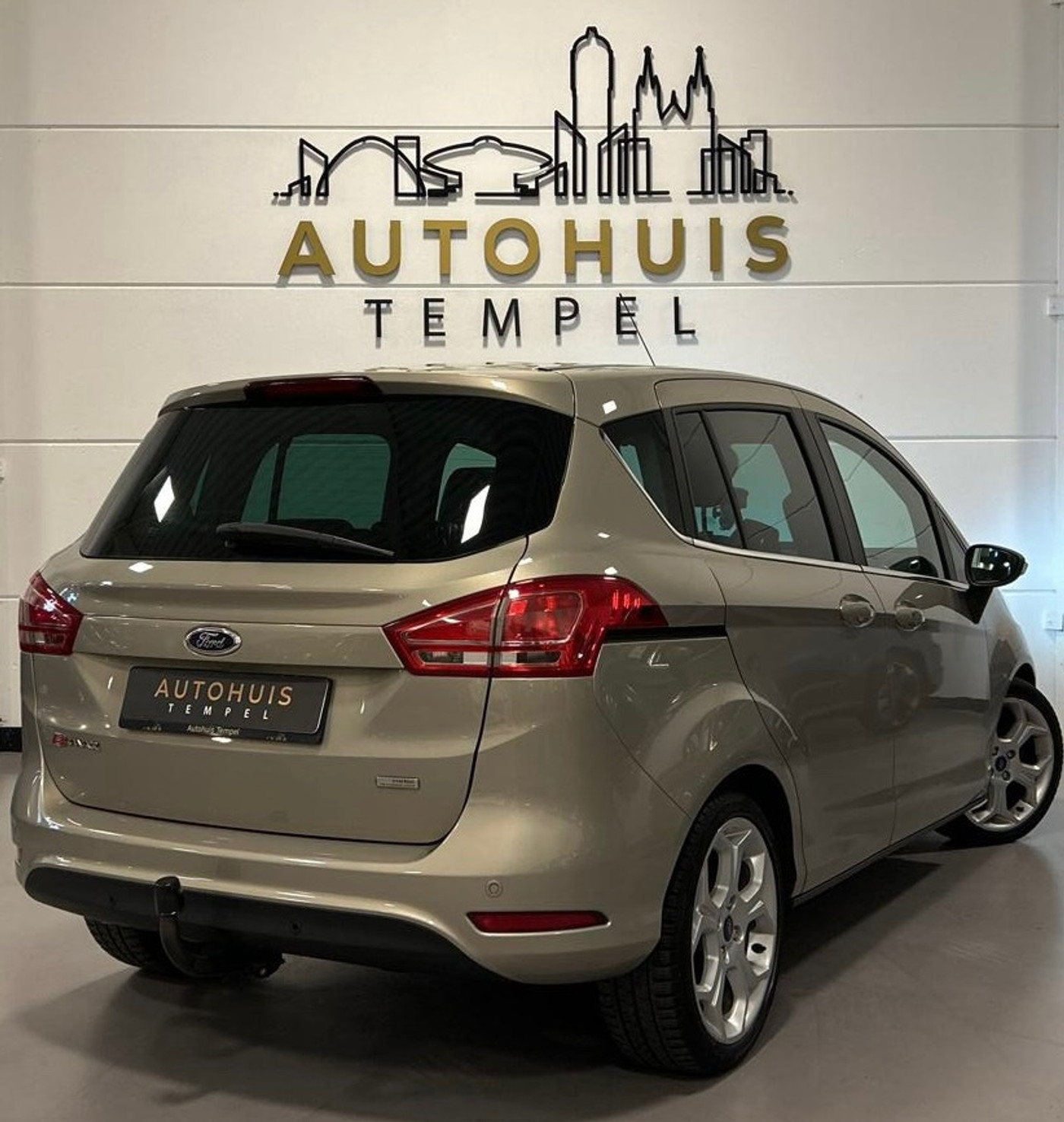 Foto van Ford B-max