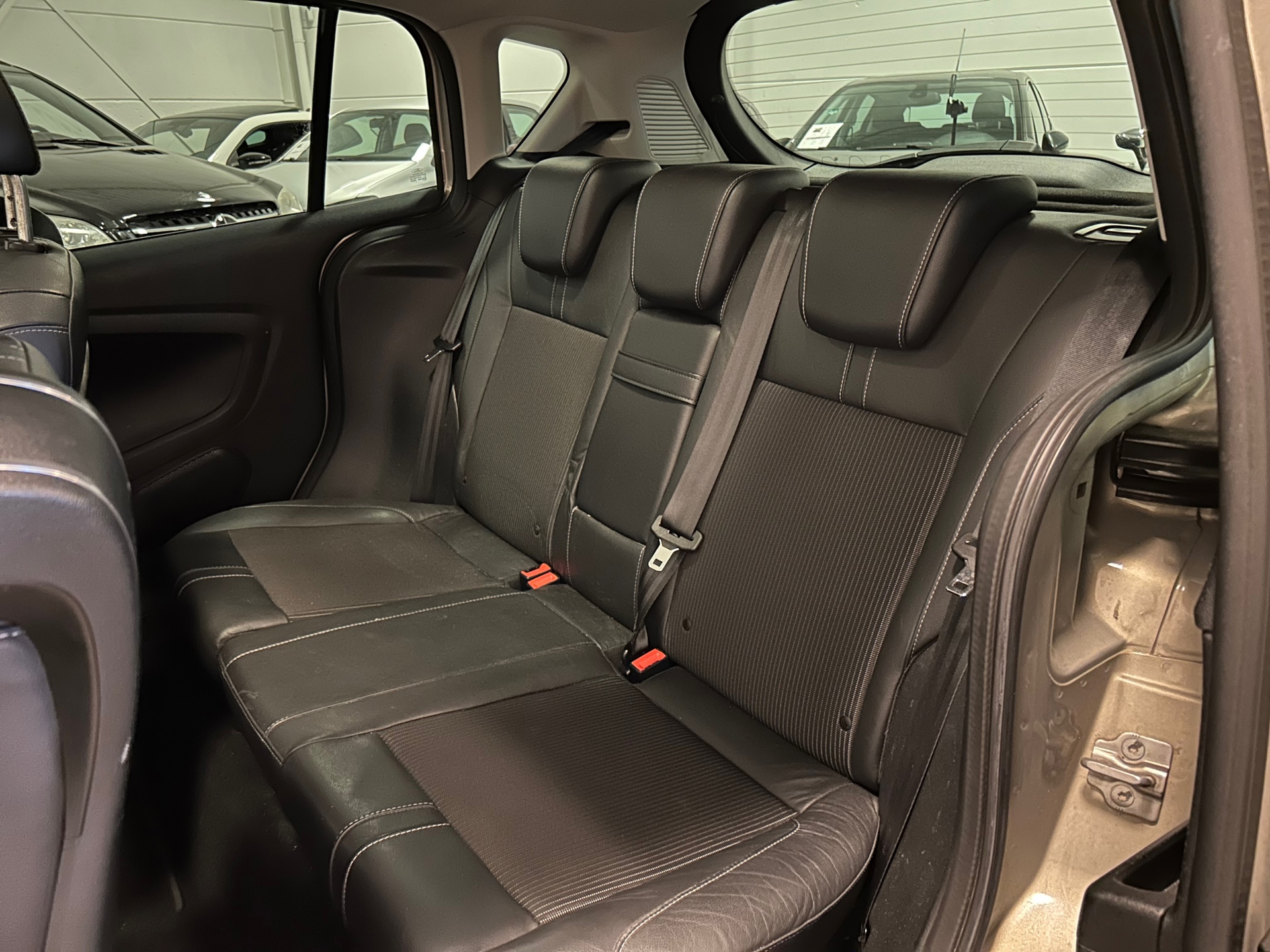 Foto van Ford B-max