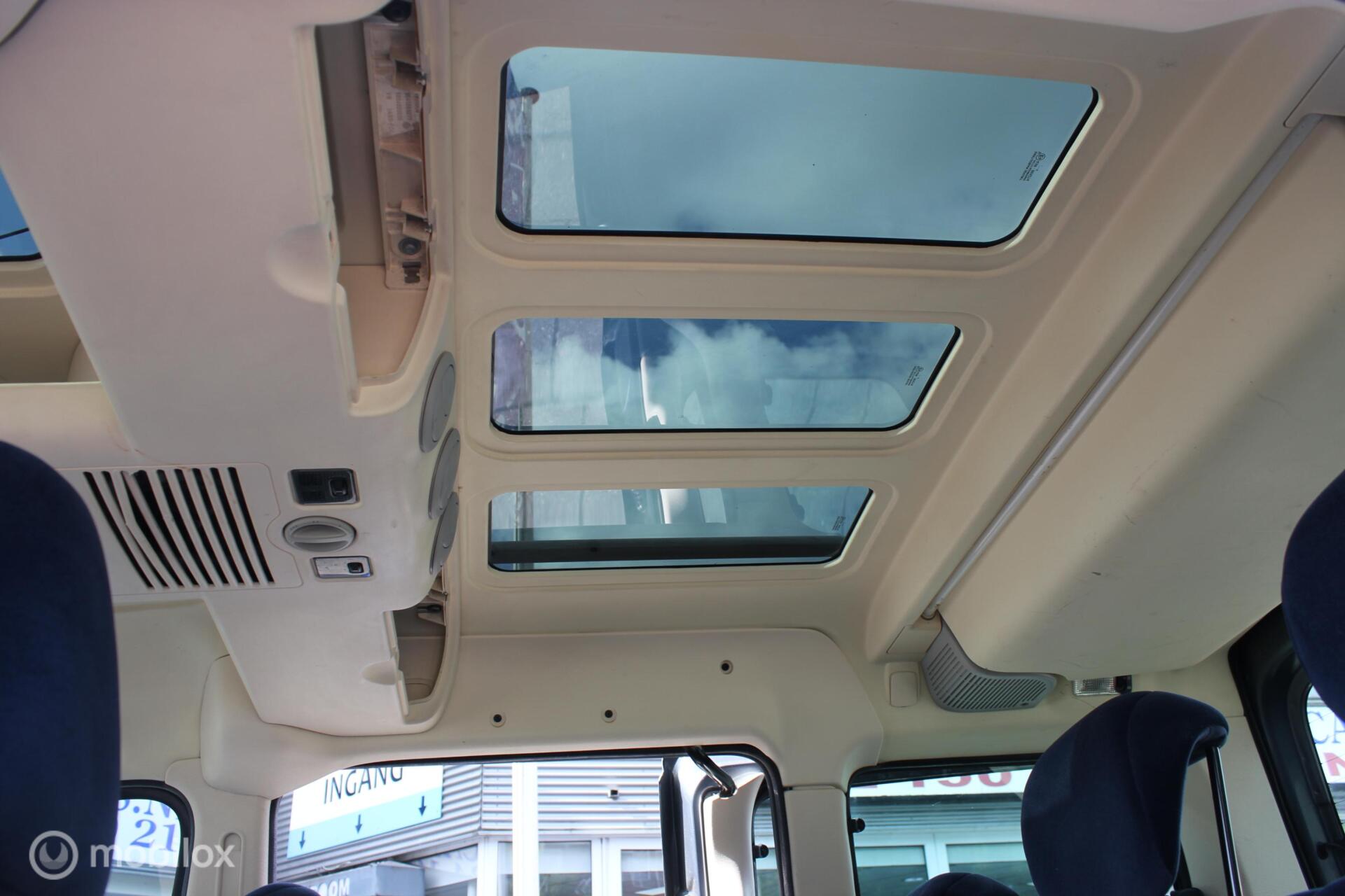 Foto van Peugeot Partner MPV