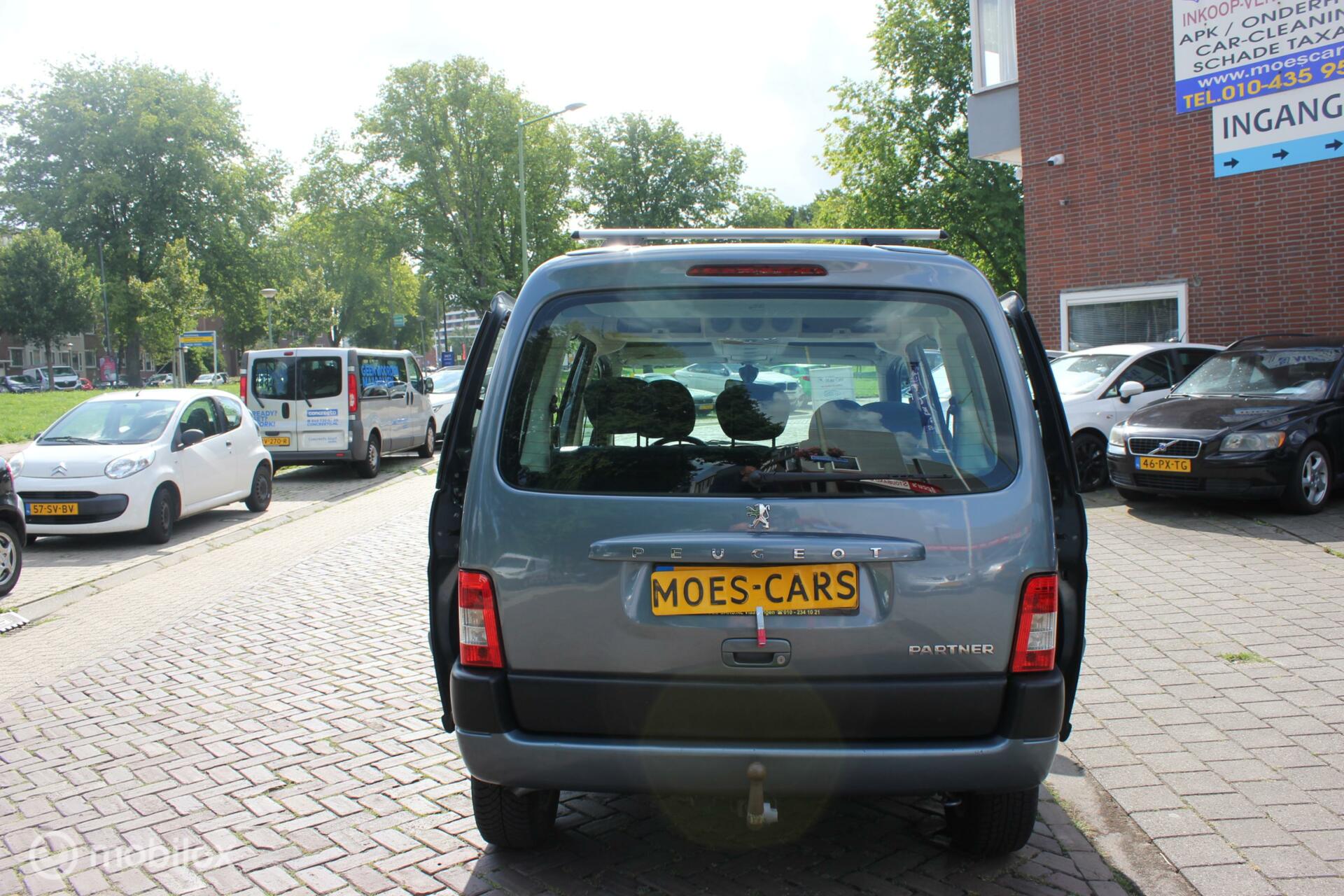 Foto van Peugeot Partner MPV