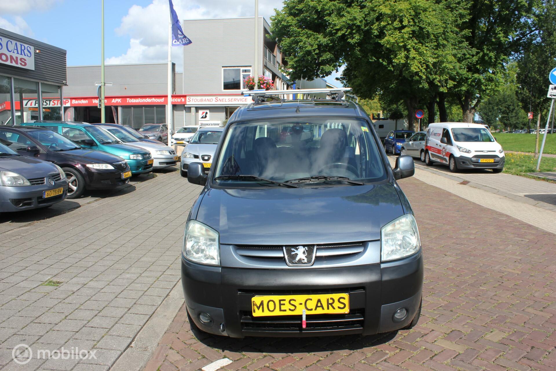 Foto van Peugeot Partner MPV