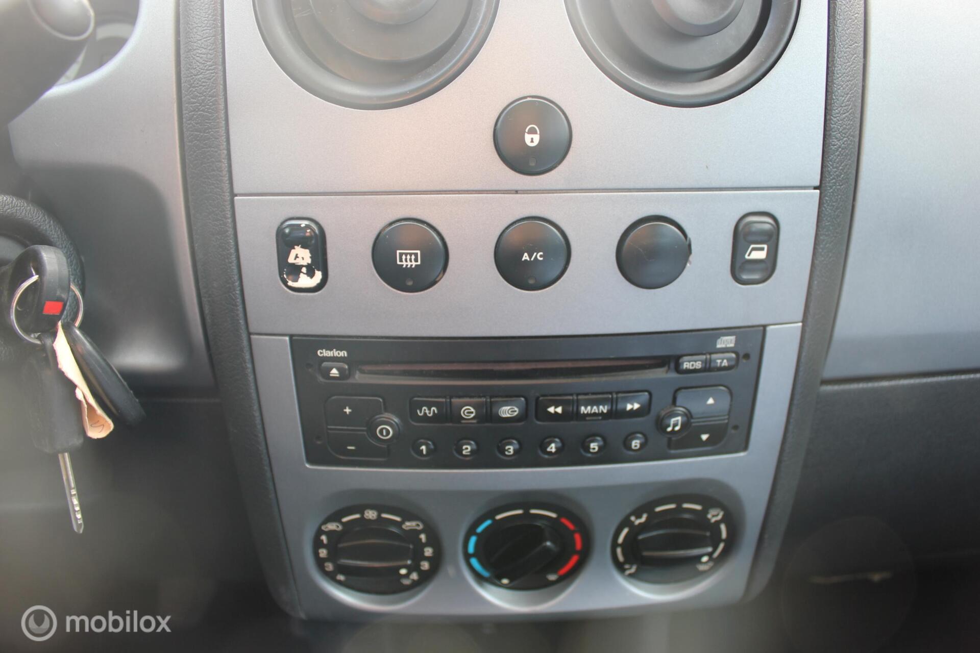 Foto van Peugeot Partner MPV