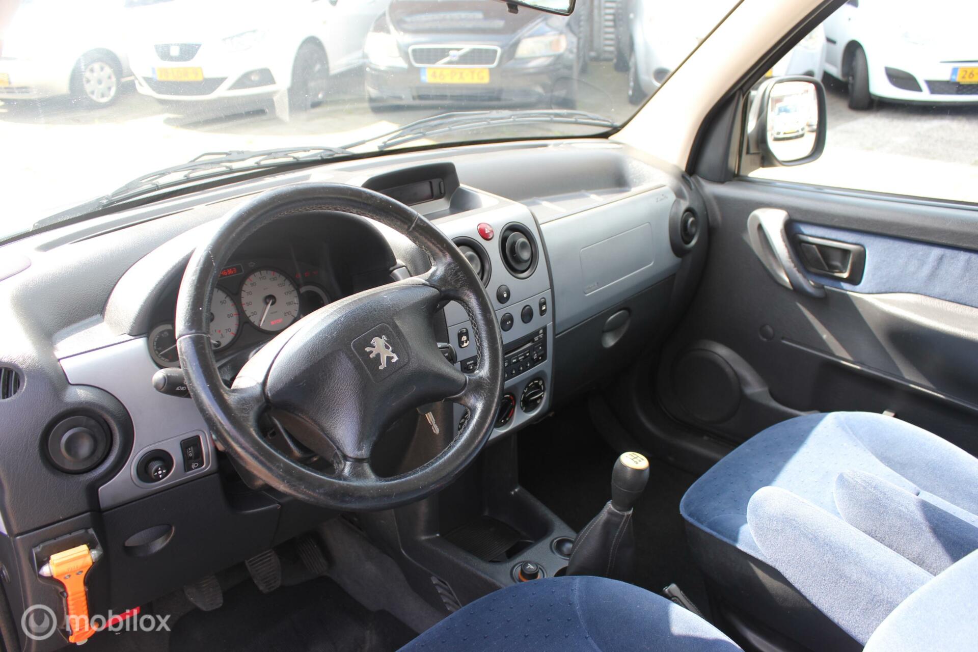 Foto van Peugeot Partner MPV