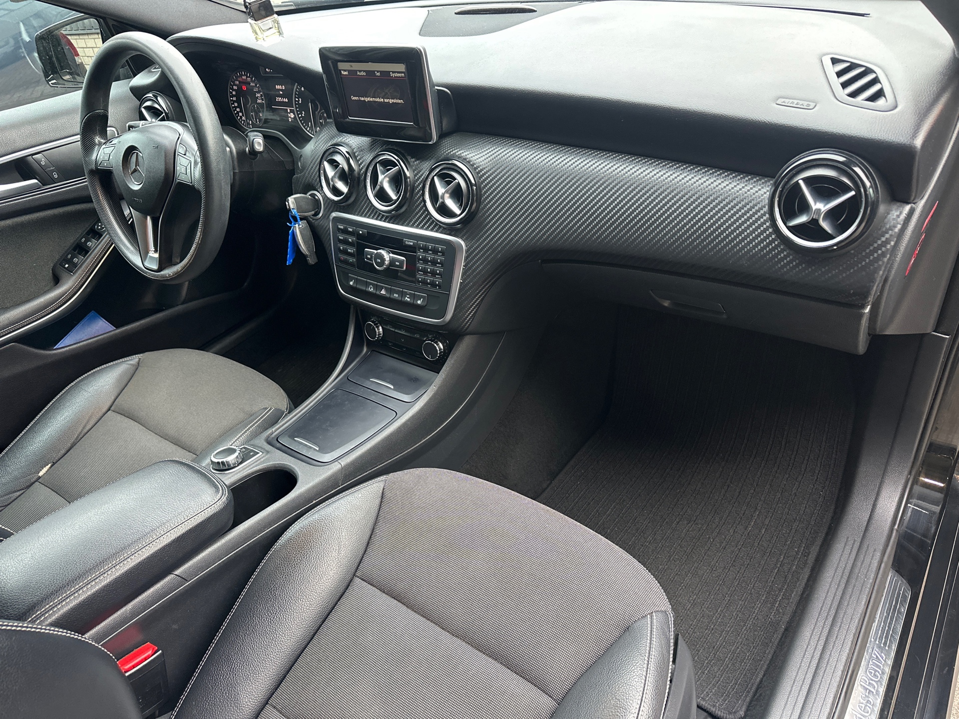 Foto van Mercedes-Benz A 180