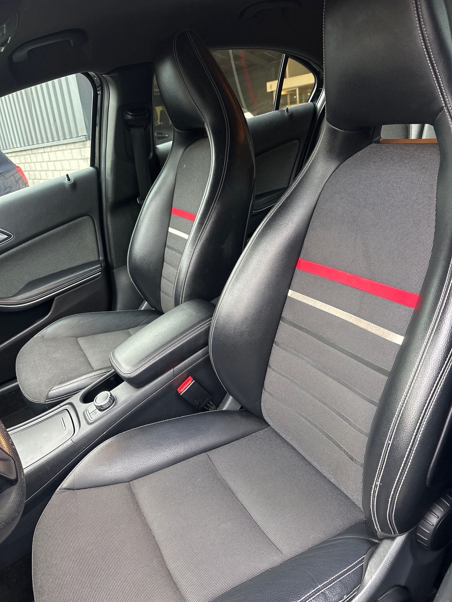 Foto van Mercedes-Benz A 180