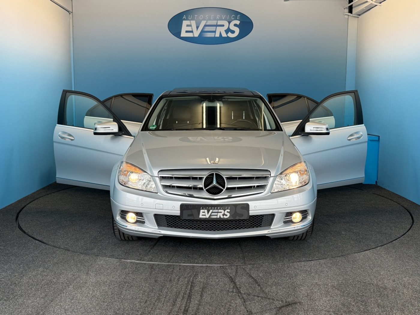 Foto van Mercedes-Benz C 180 Cgi