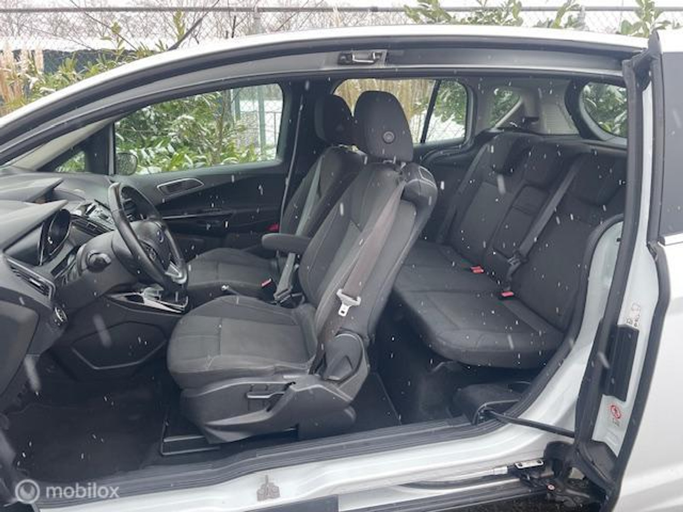 Foto van Ford B-max