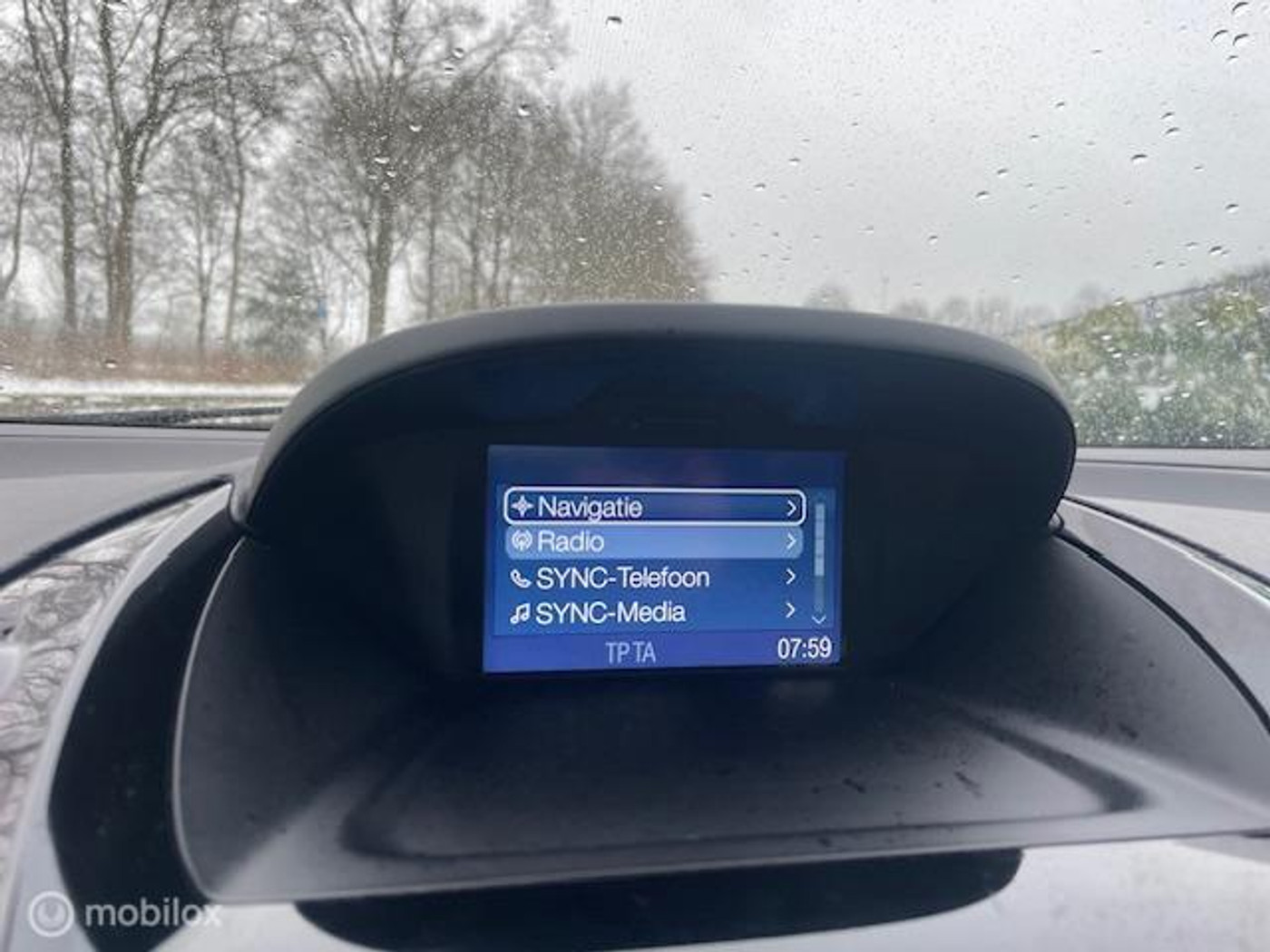 Foto van Ford B-max