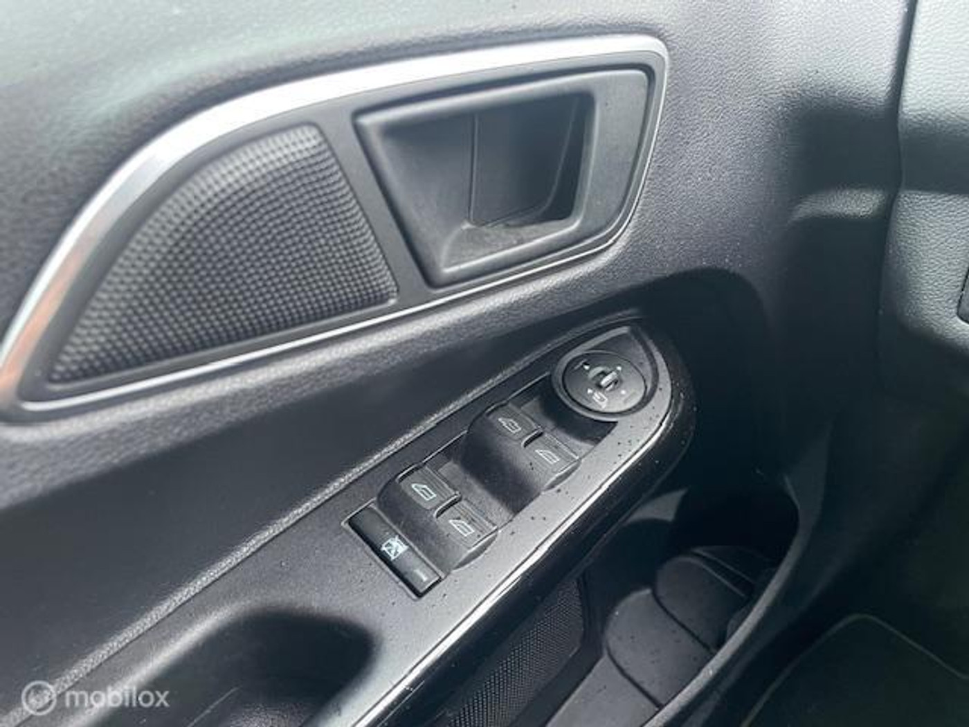 Foto van Ford B-max