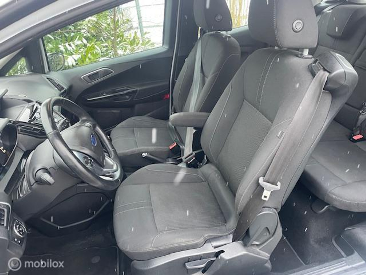 Foto van Ford B-max