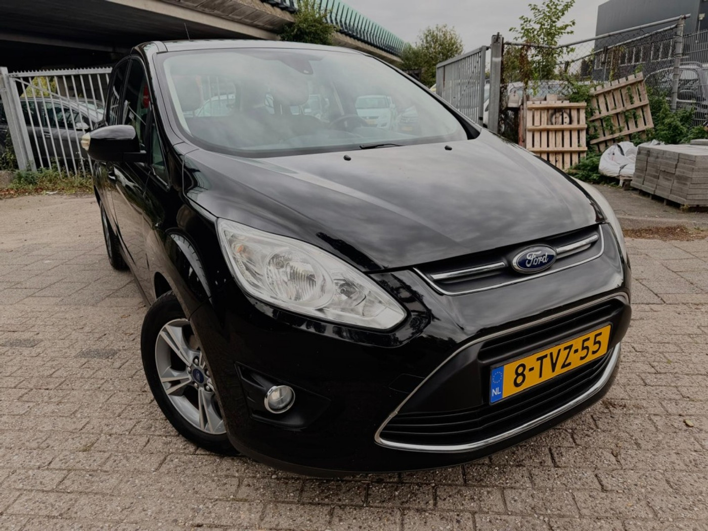 Ford Grand C-max 1.0 Trend 2014 - voorkant