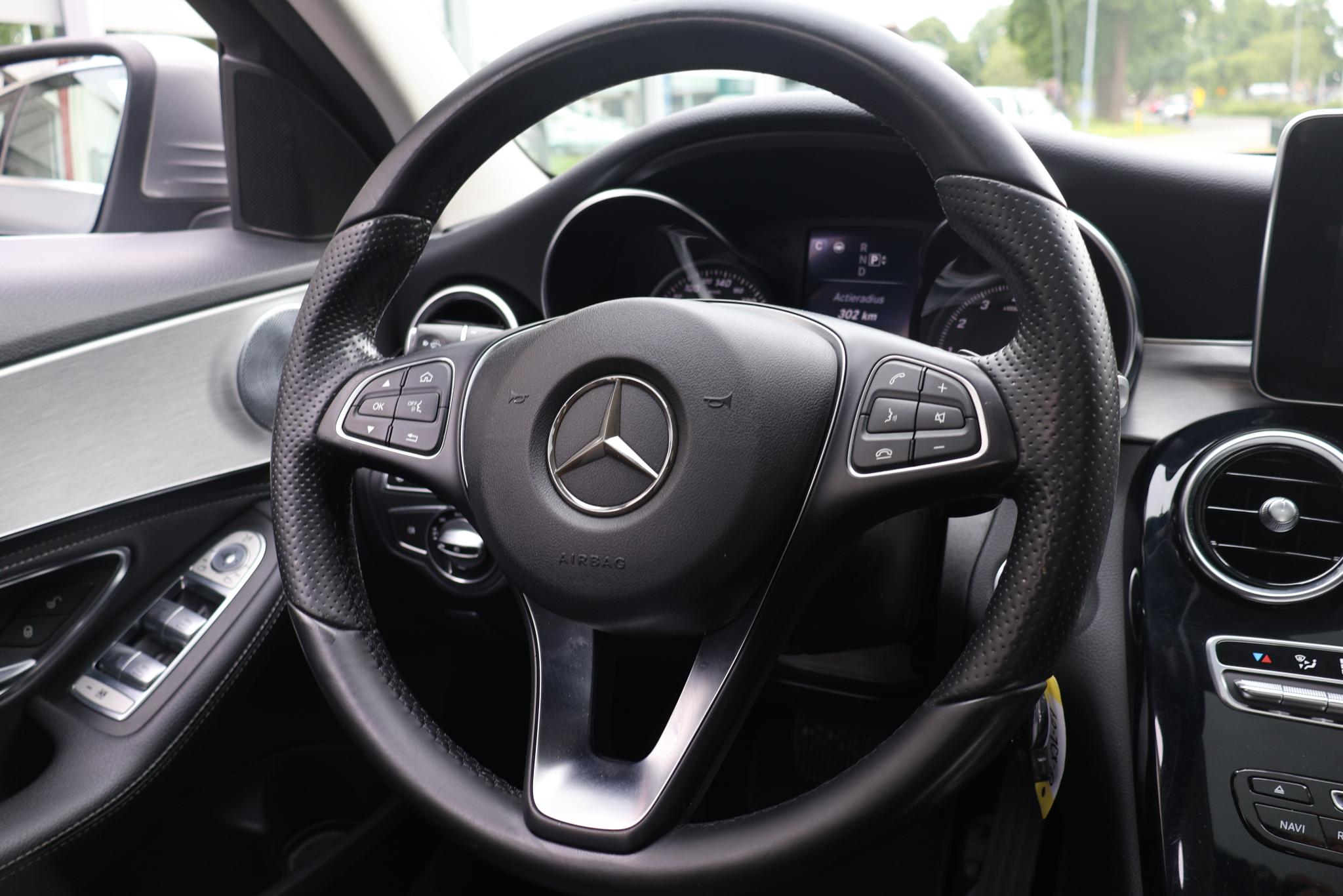 Foto van Mercedes-Benz C 180