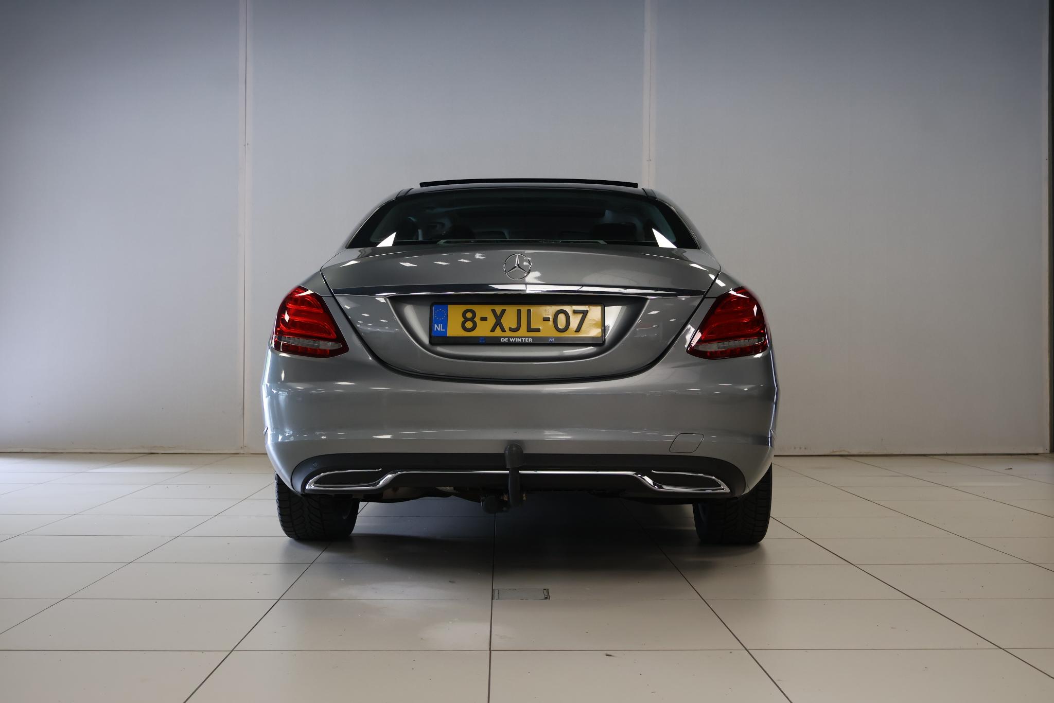 Foto van Mercedes-Benz C 180