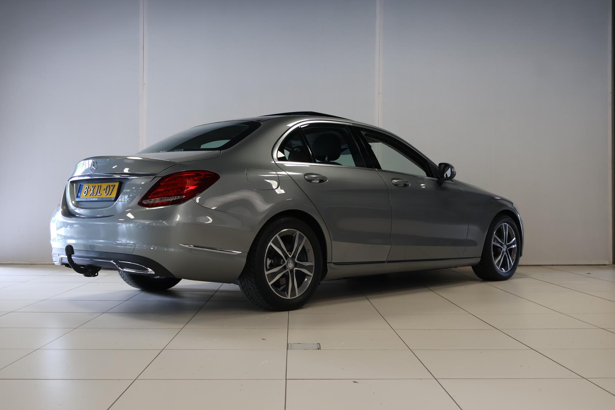 Foto van Mercedes-Benz C 180